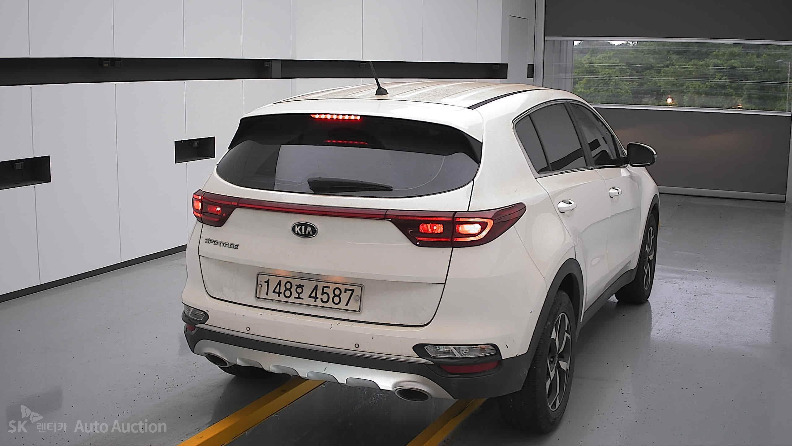 2022 - kia sportage