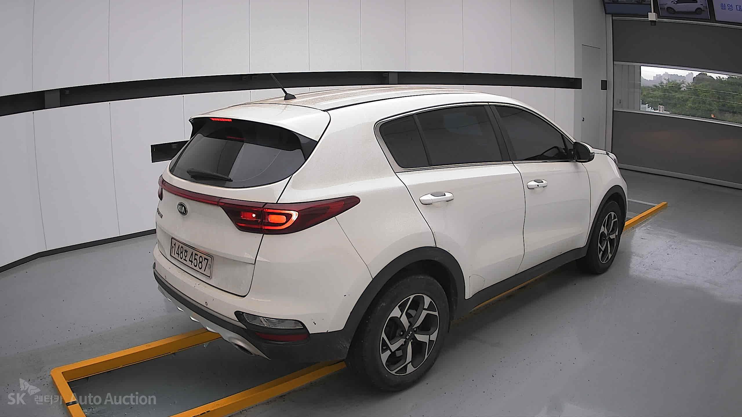 2022 - kia sportage