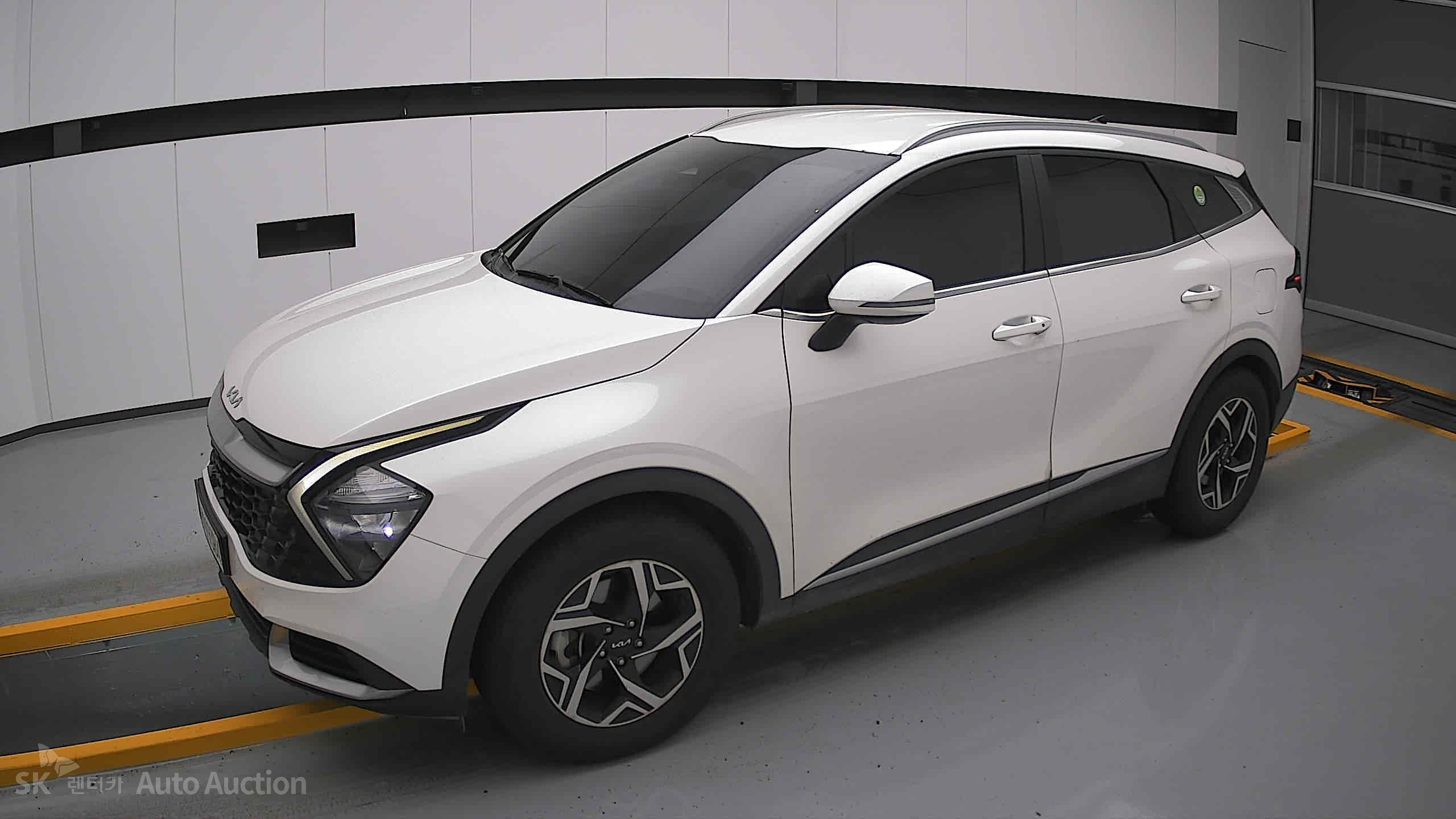 2023 - kia sportage