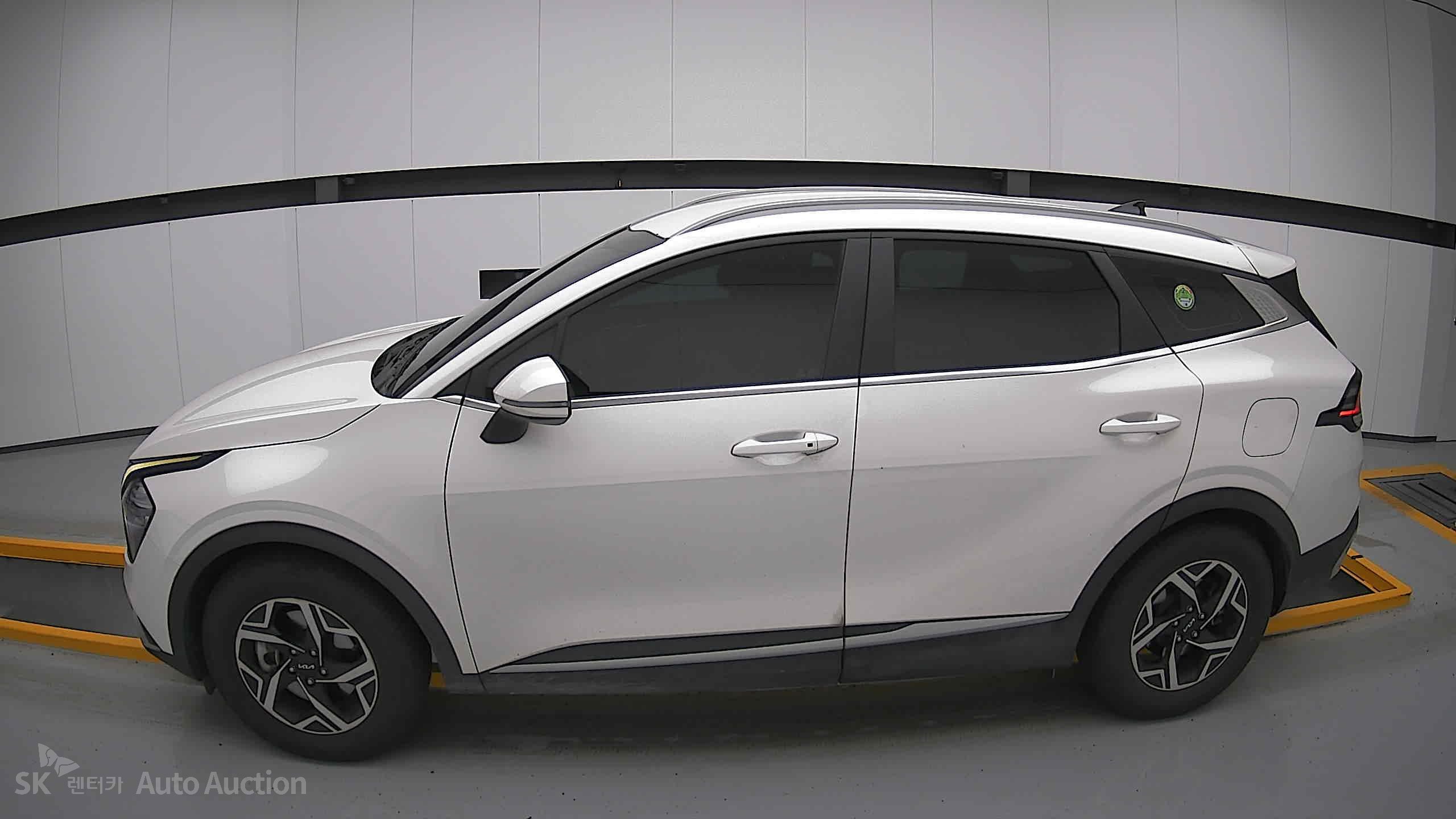 2023 - kia sportage