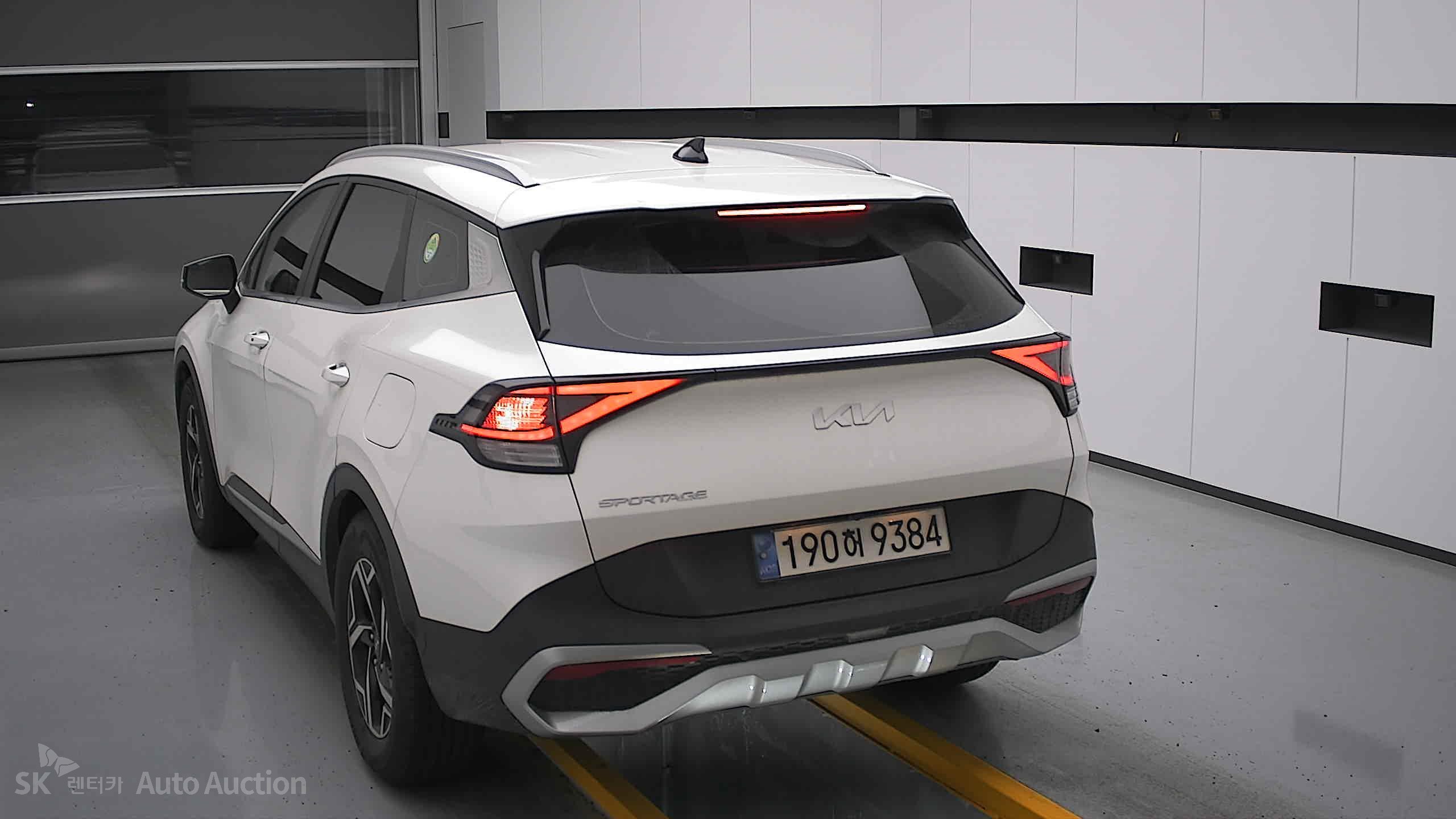 2023 - kia sportage