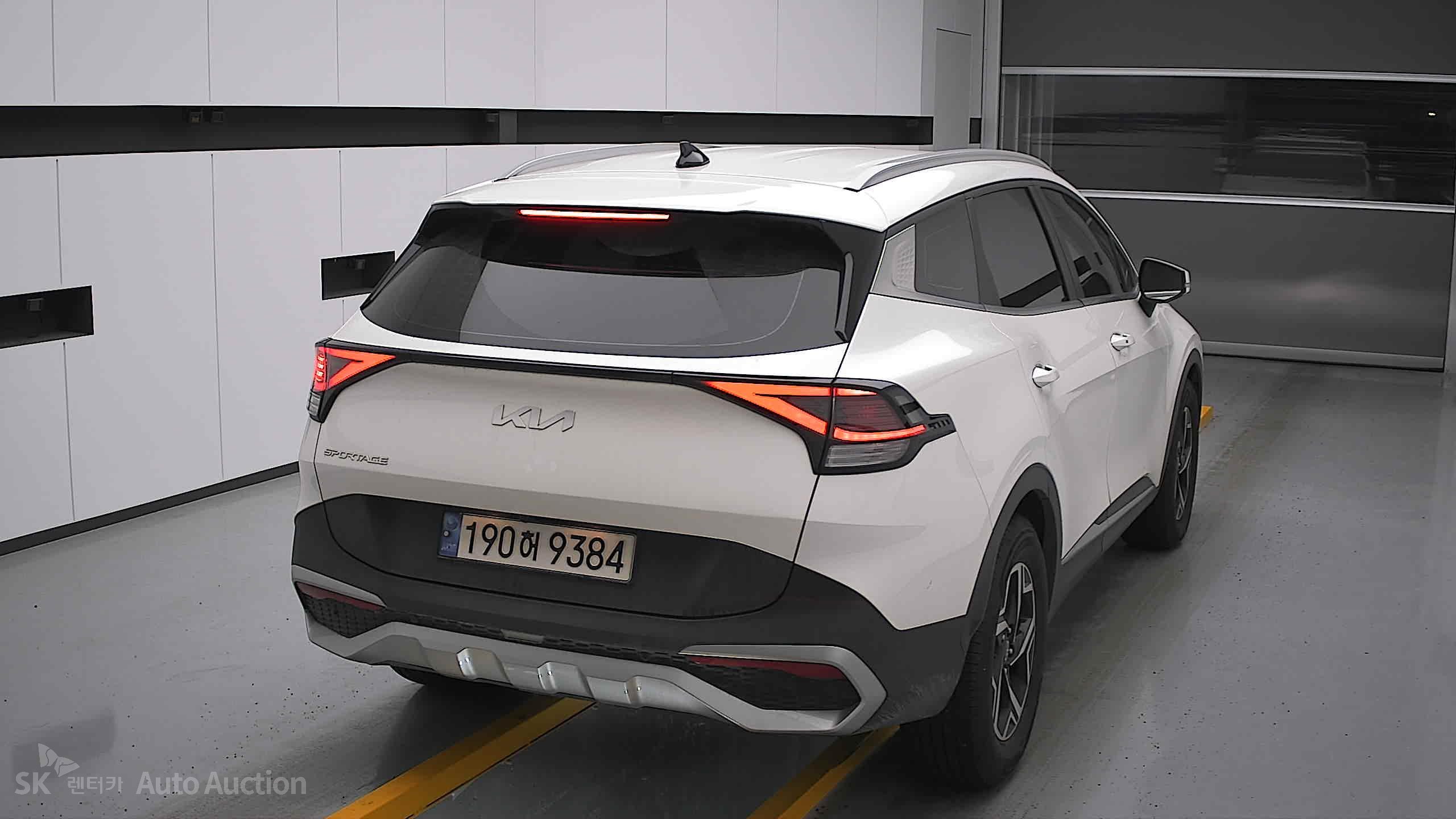 2023 - kia sportage