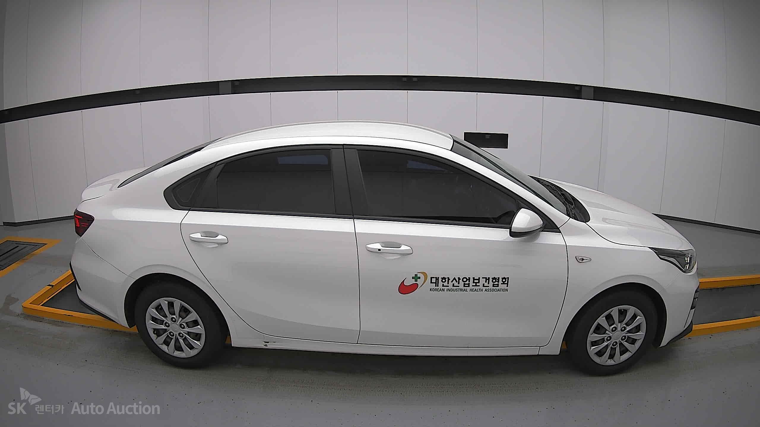 2021 - kia k3