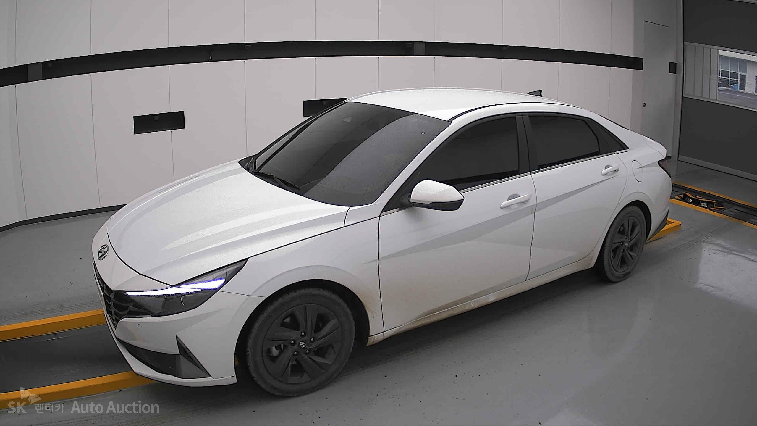 2022 - hyundai avante