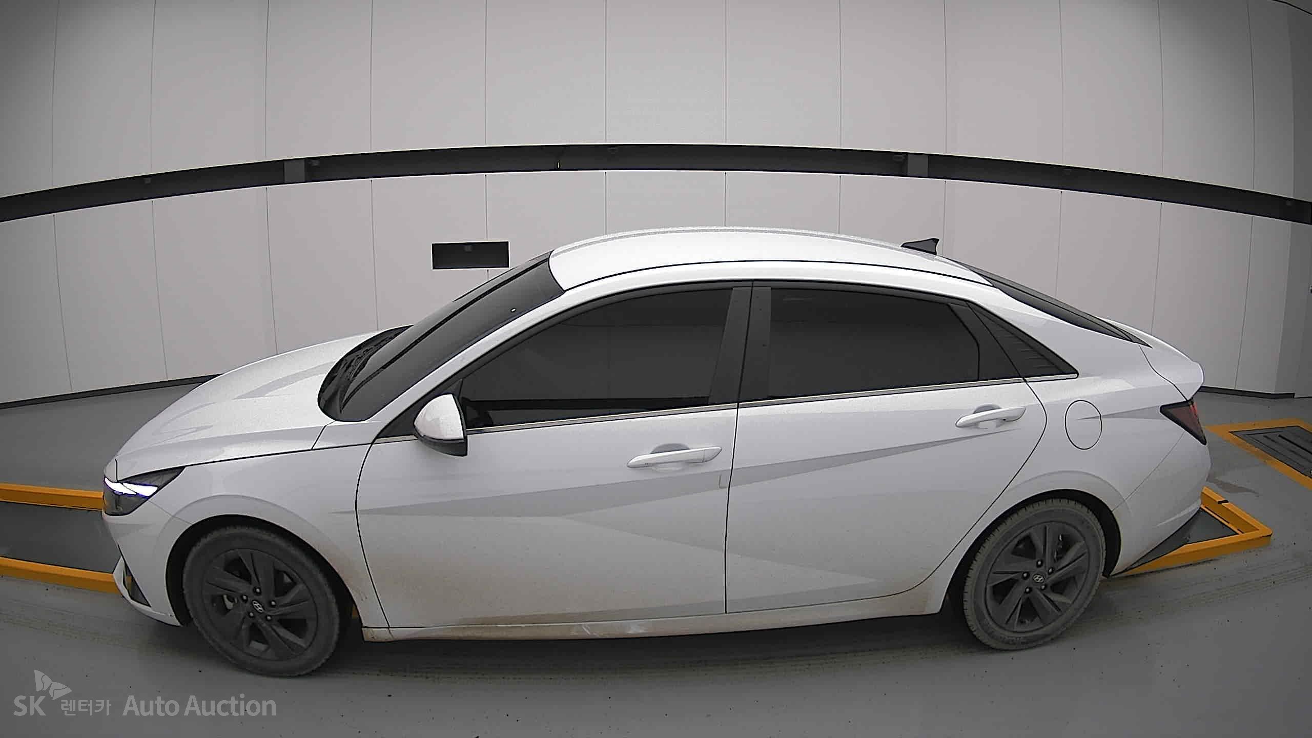 2022 - hyundai avante