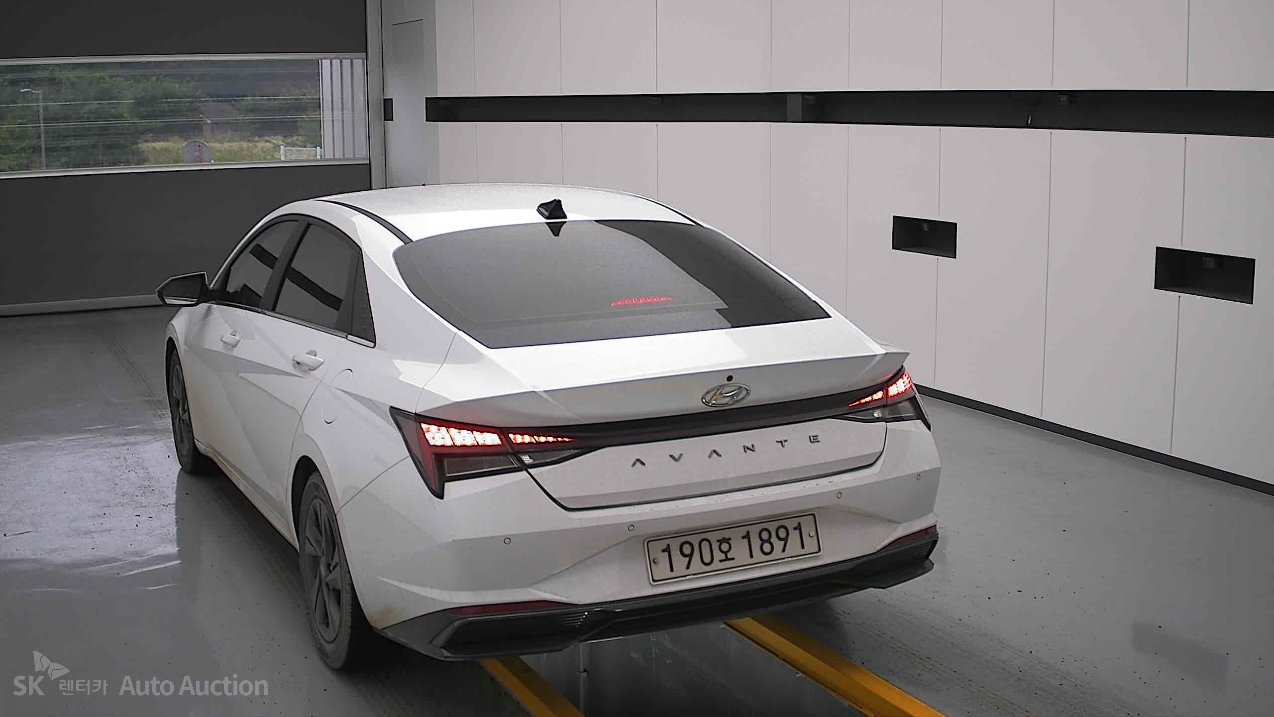 2022 - hyundai avante