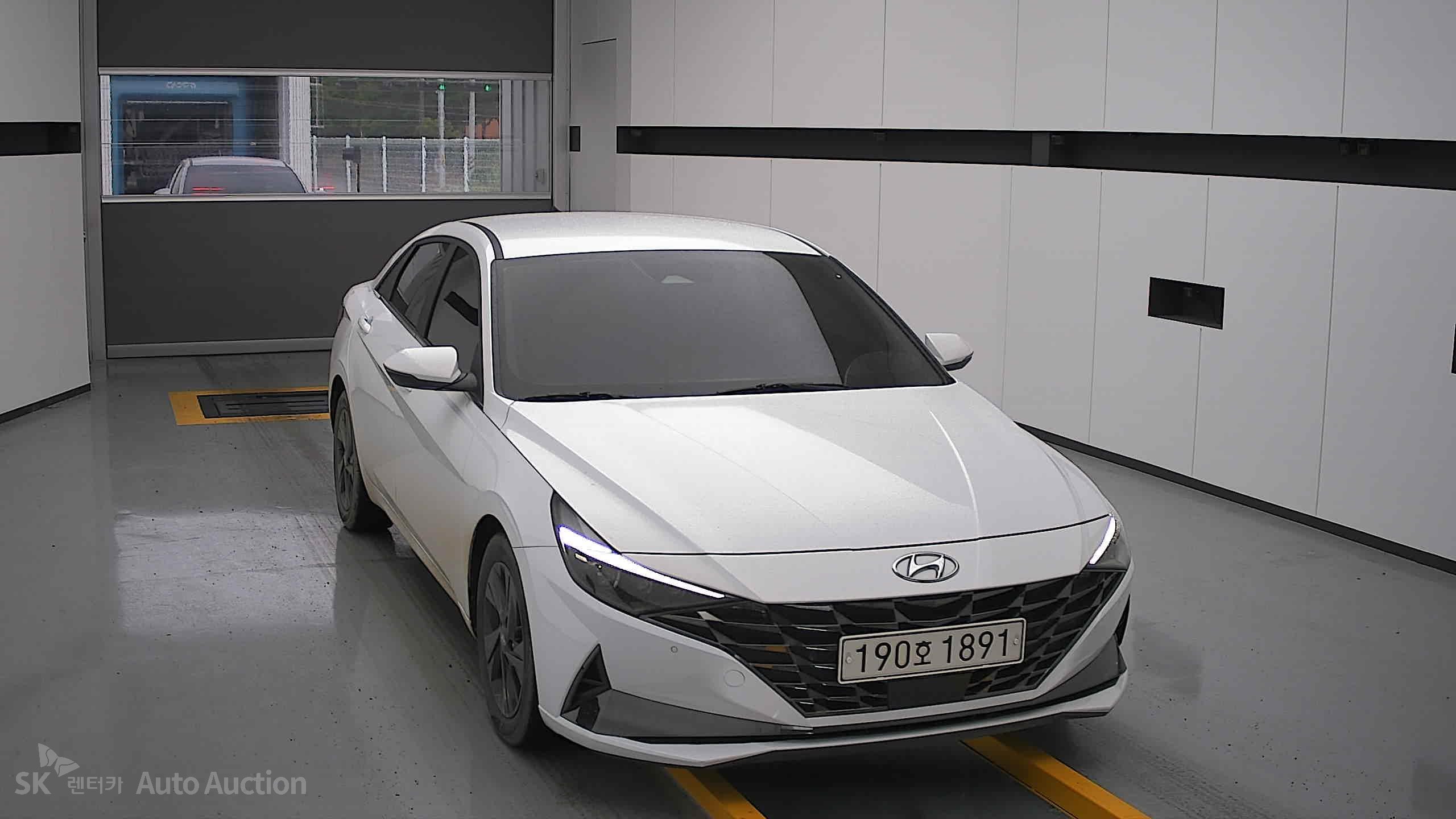 2022 - hyundai avante