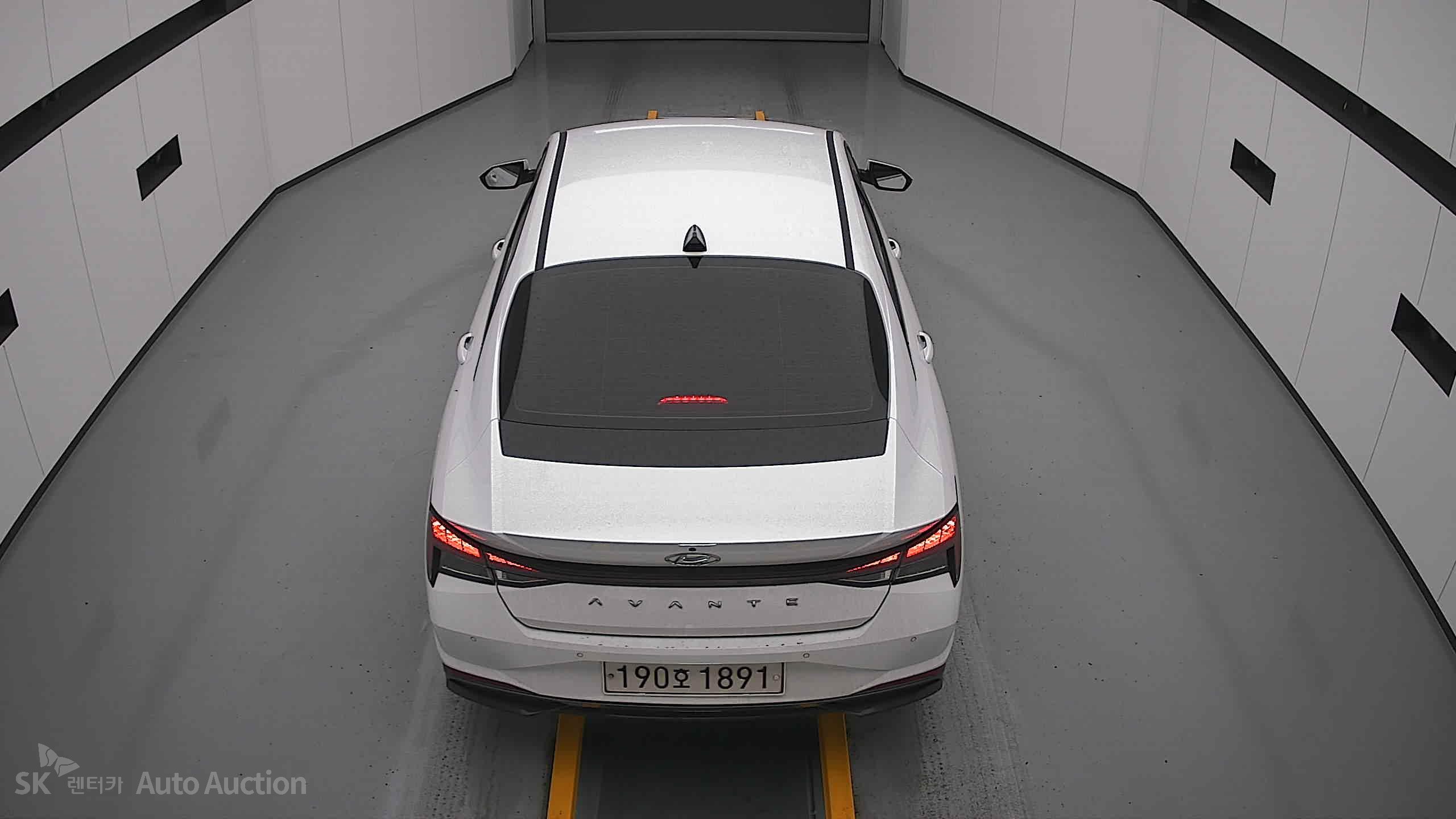 2022 - hyundai avante
