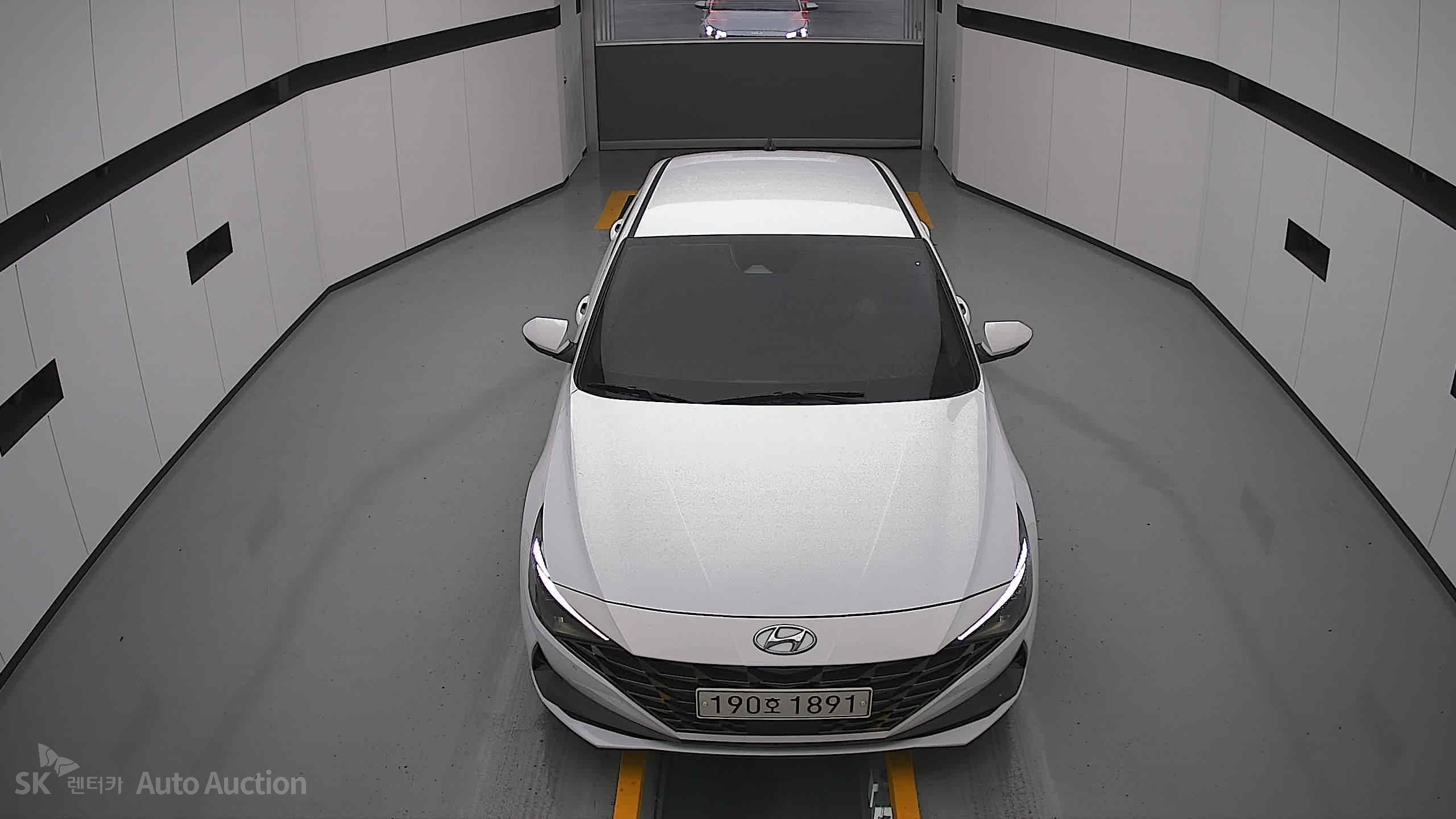 2022 - hyundai avante