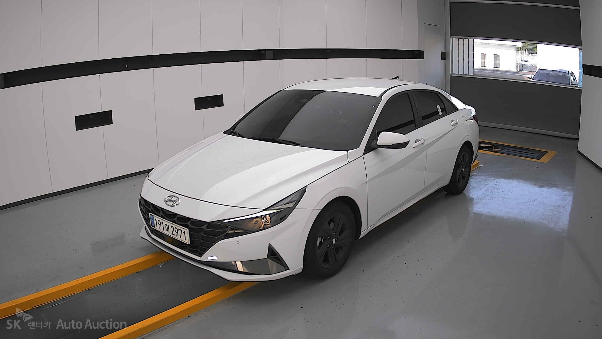 2023 - hyundai avante