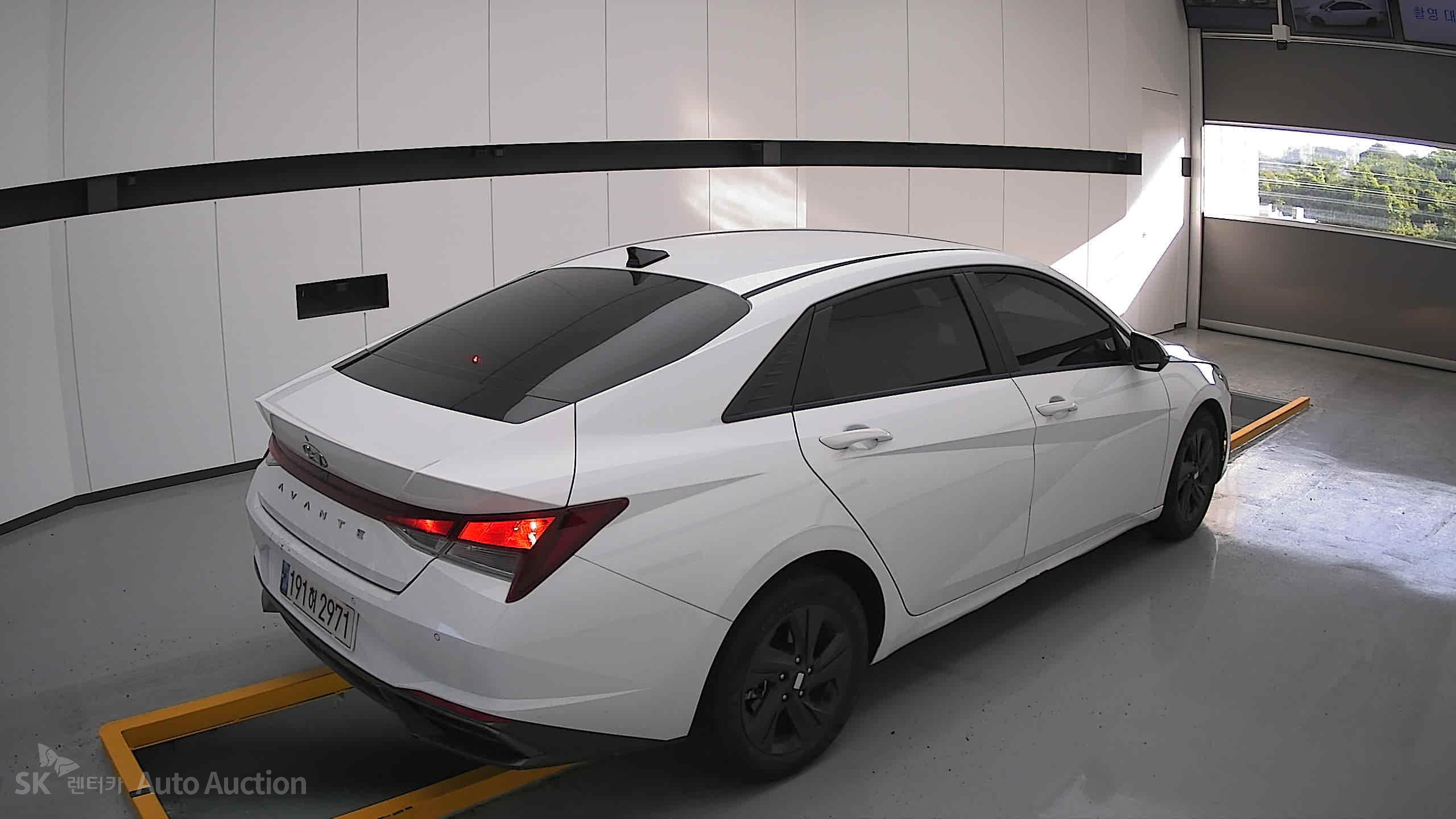 2023 - hyundai avante