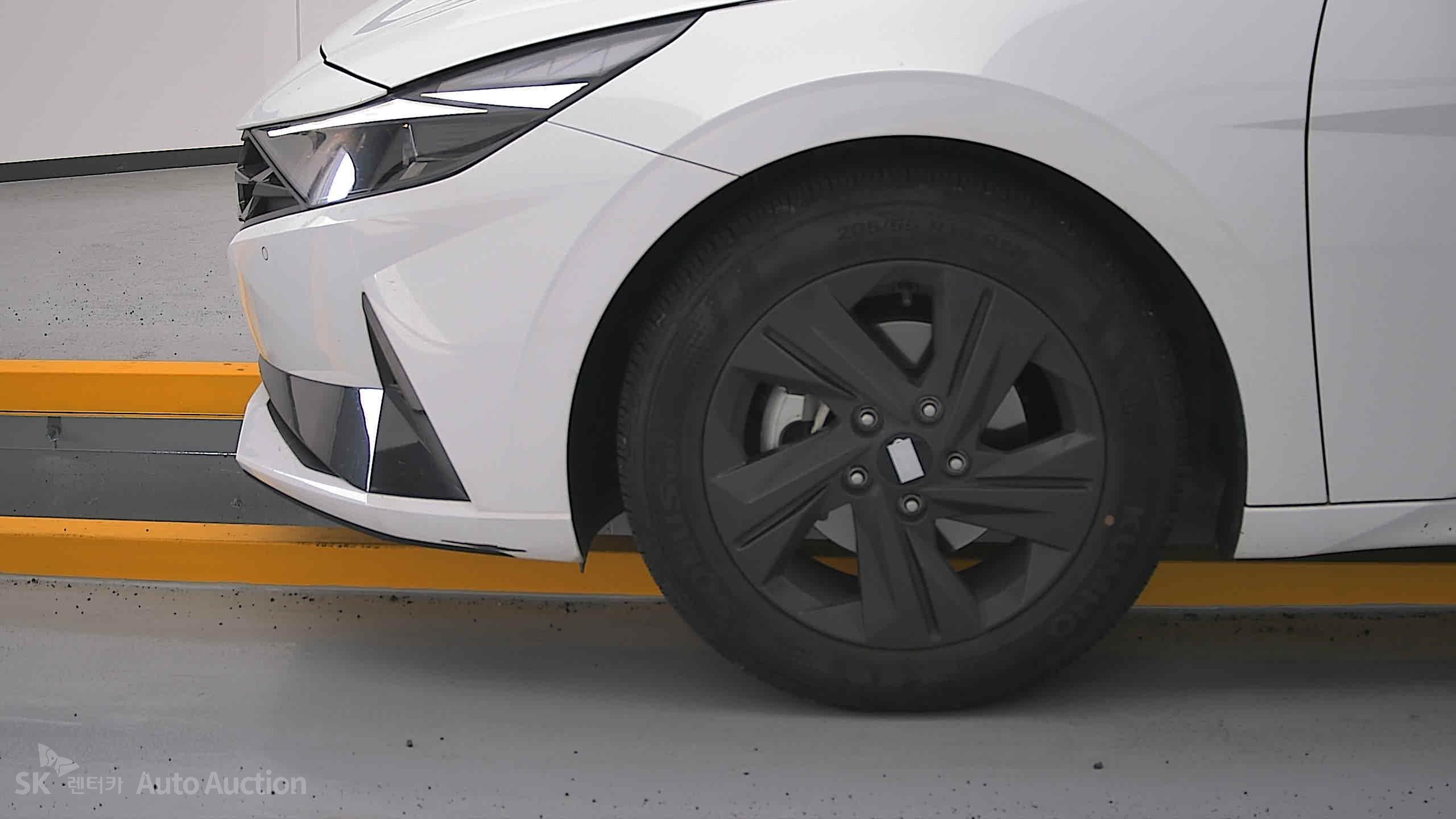 2023 - hyundai avante