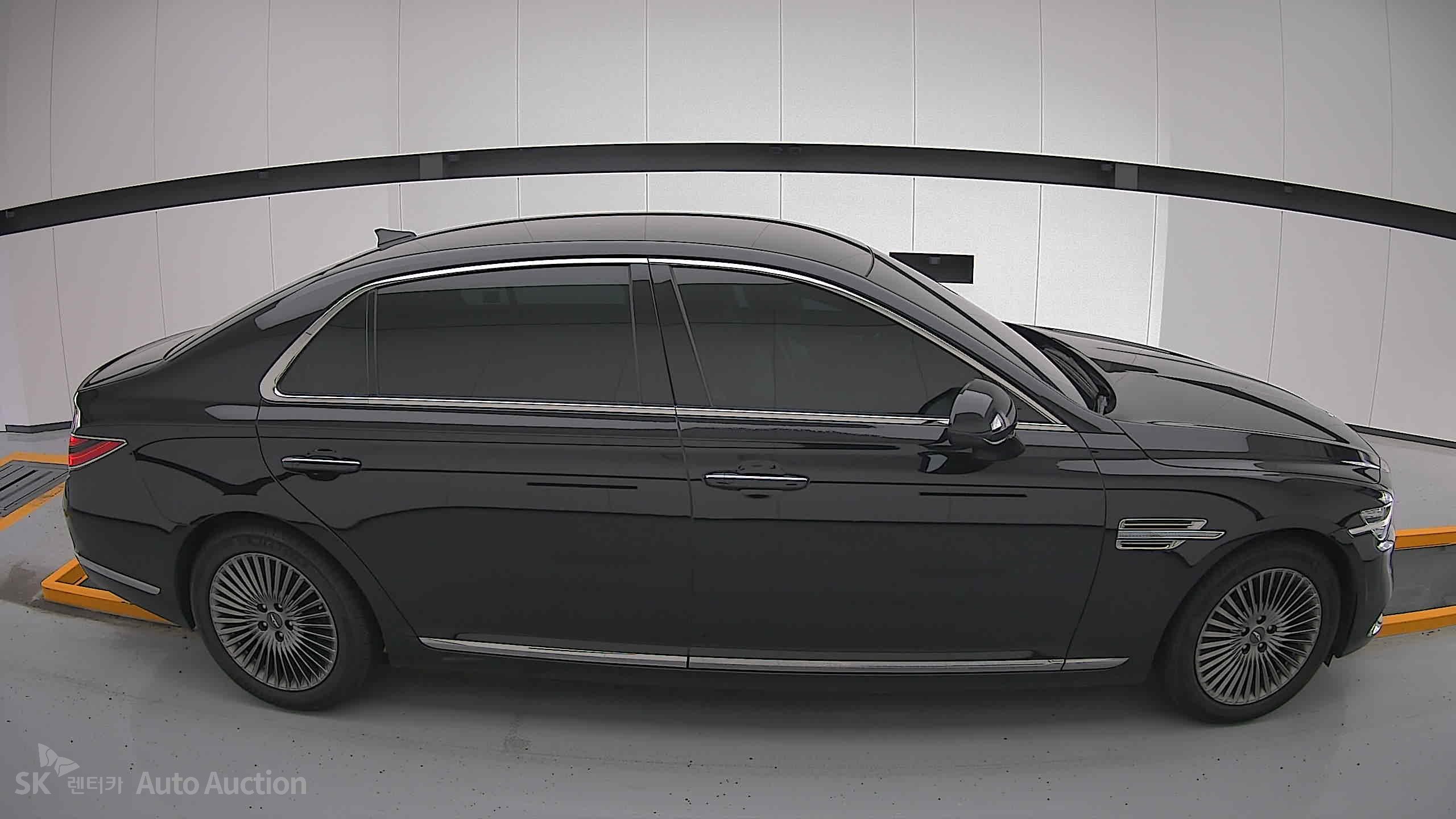 2021 - genesis g90