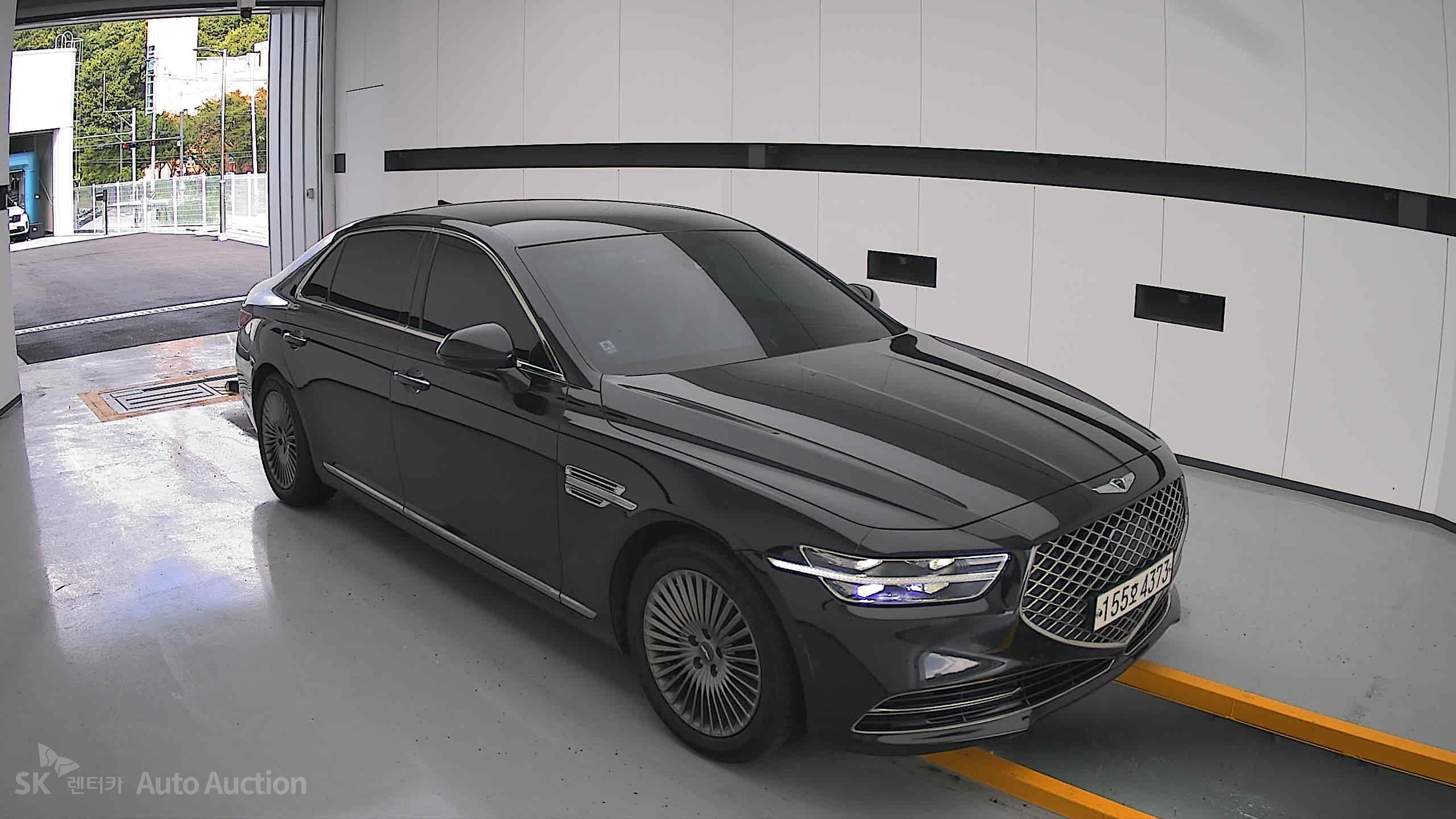 2021 - genesis g90
