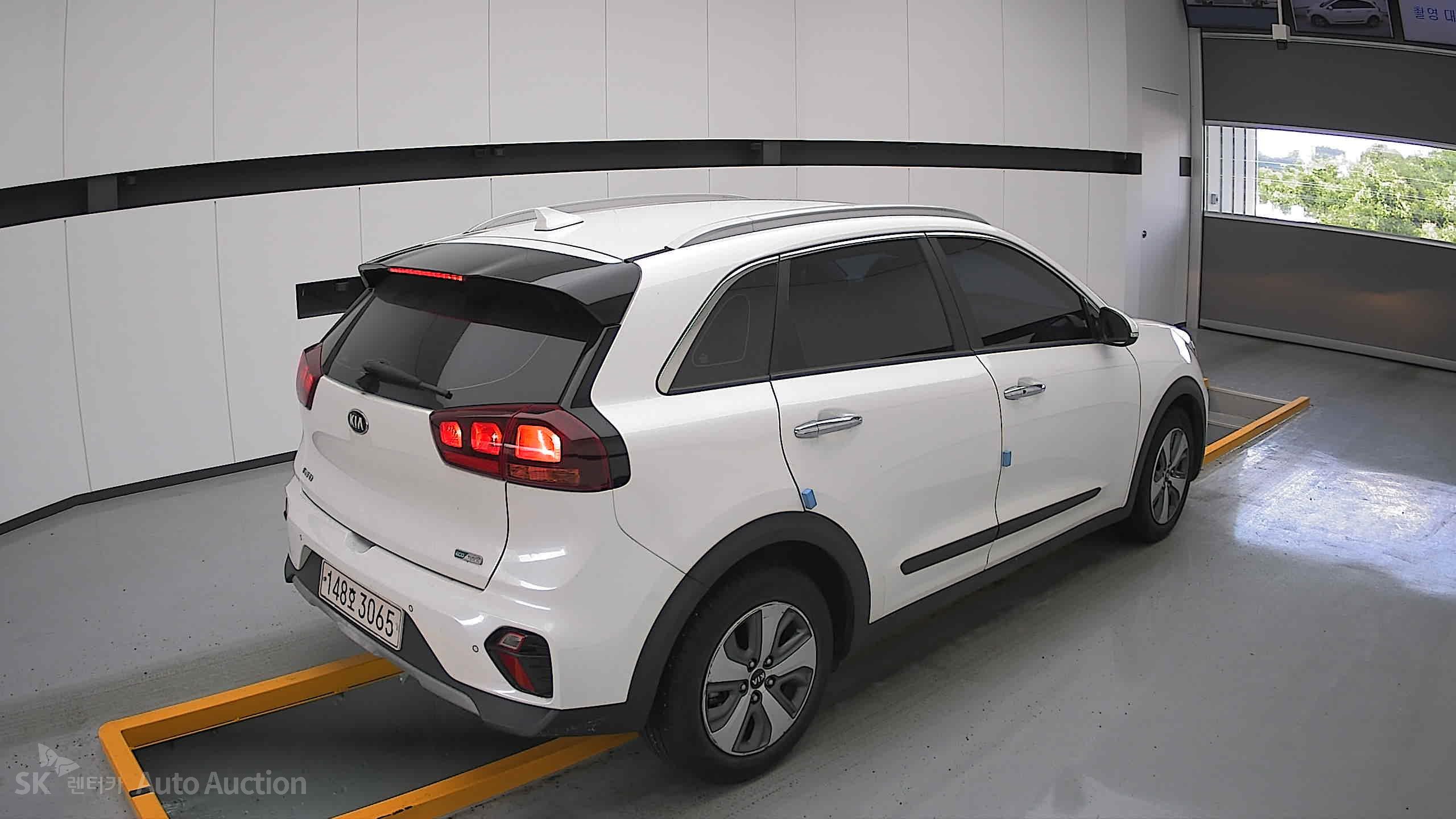2021 - kia niro