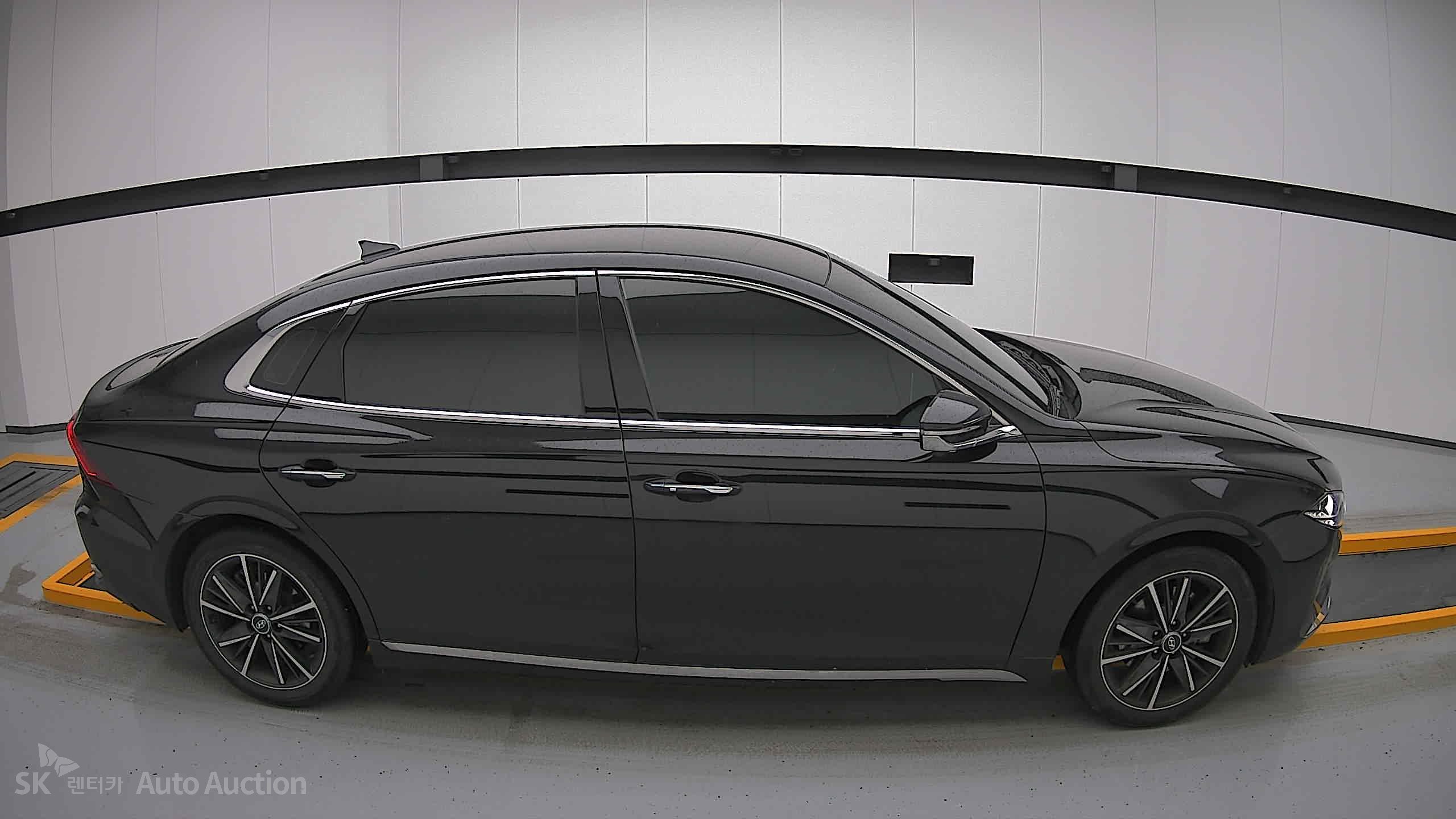 2023 - hyundai grandeur
