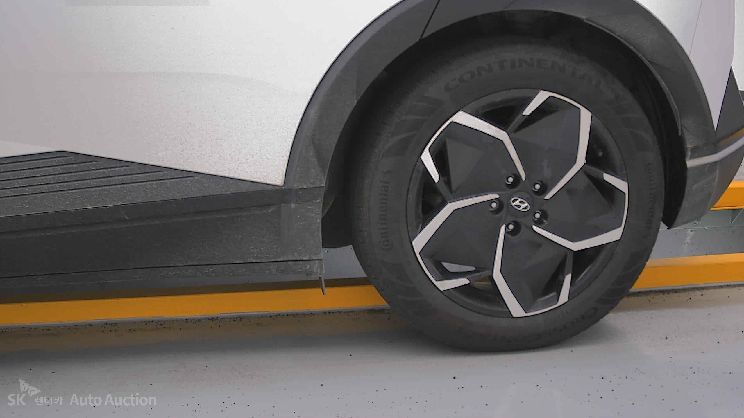 2022 - hyundai ioniq