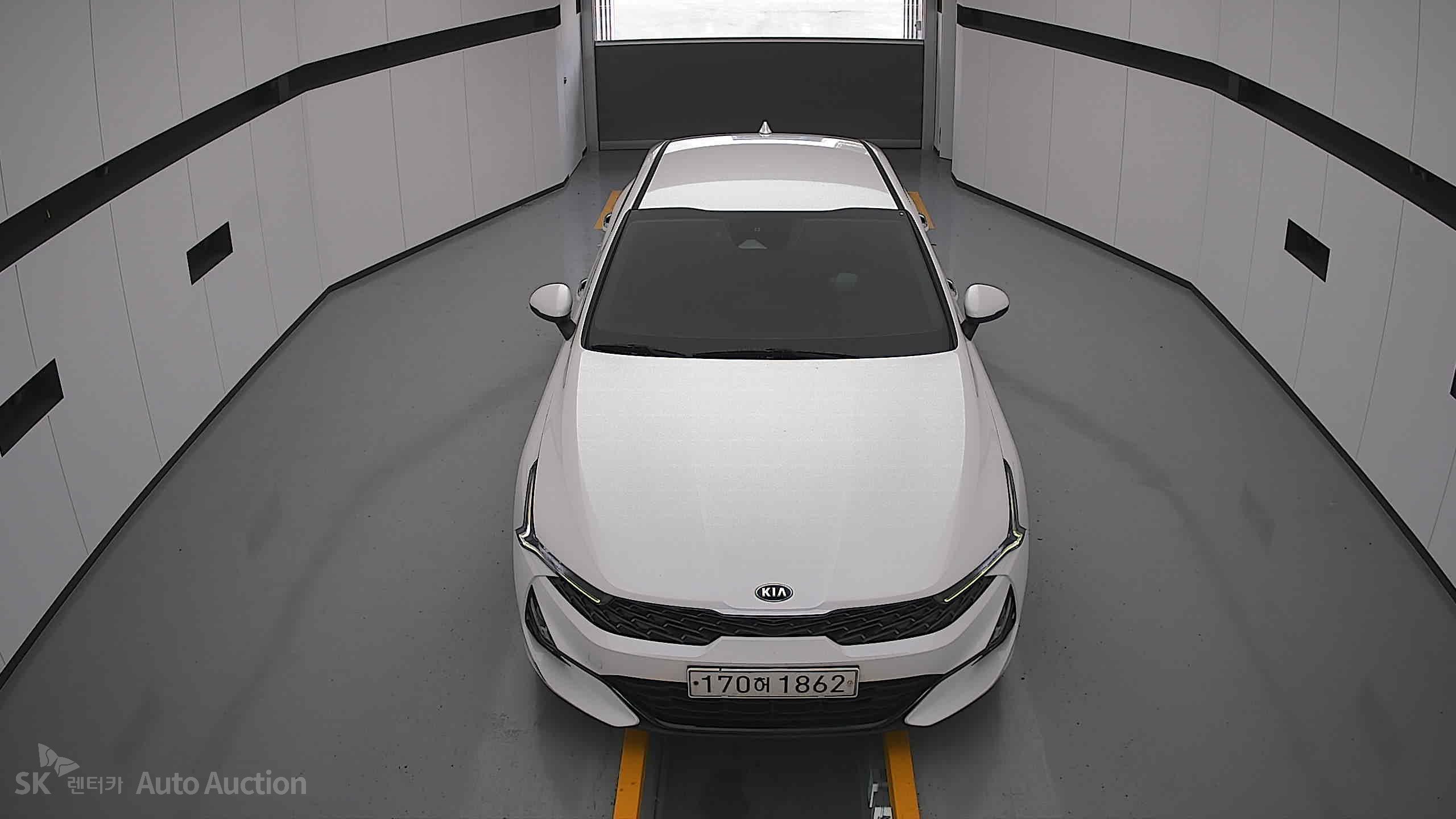 2021 - kia k5