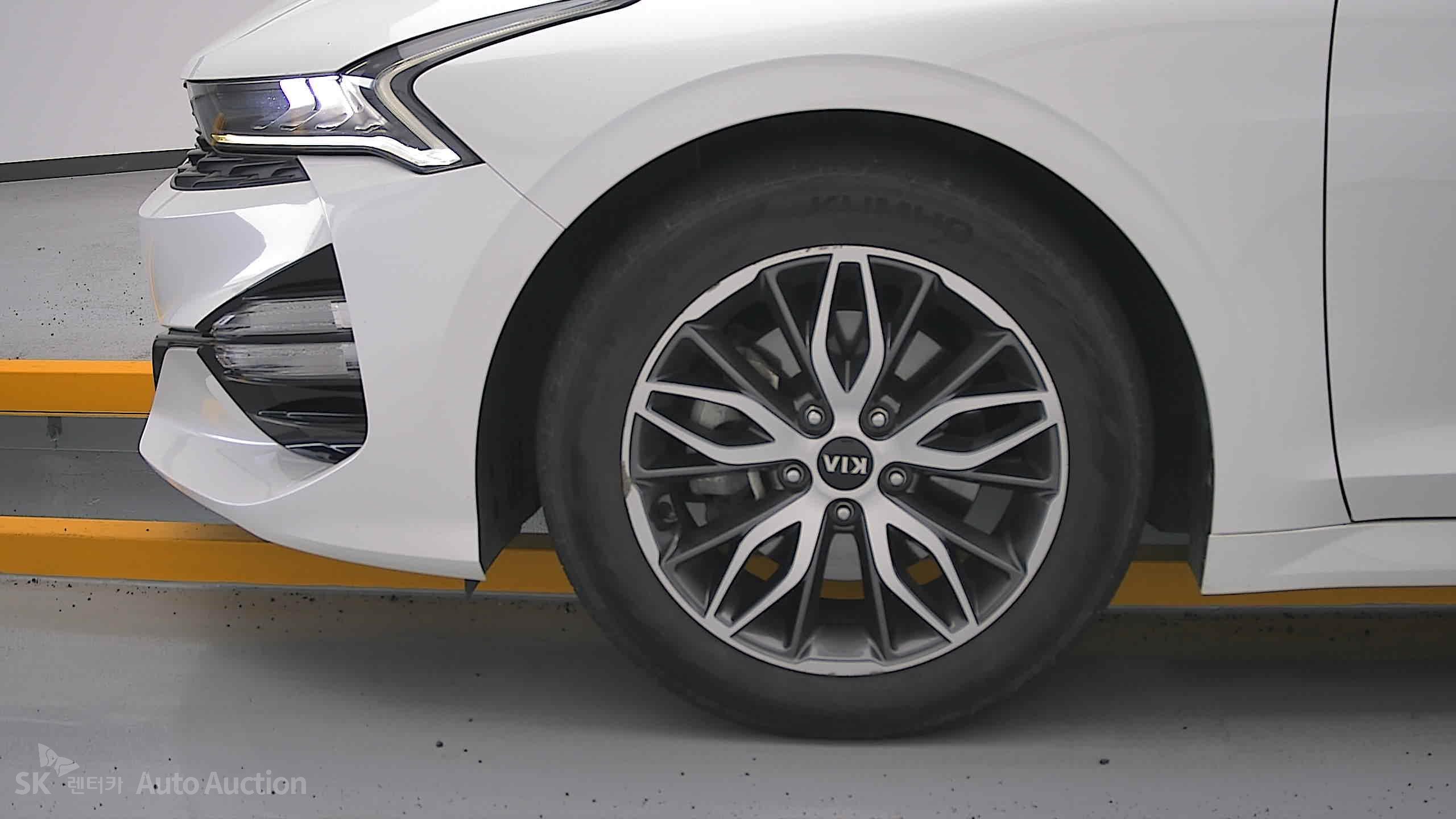 2021 - kia k5