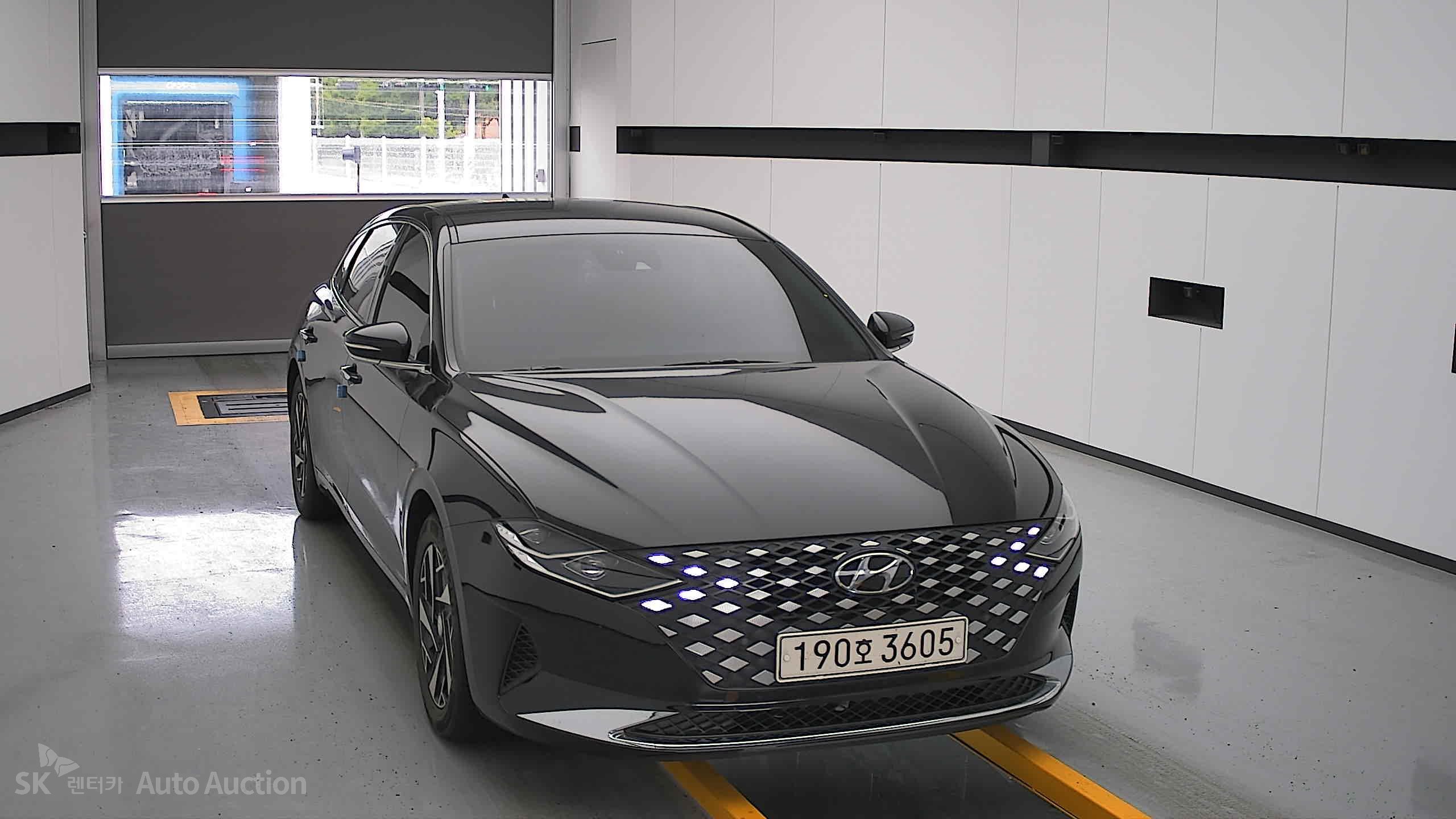 2022 - hyundai grandeur