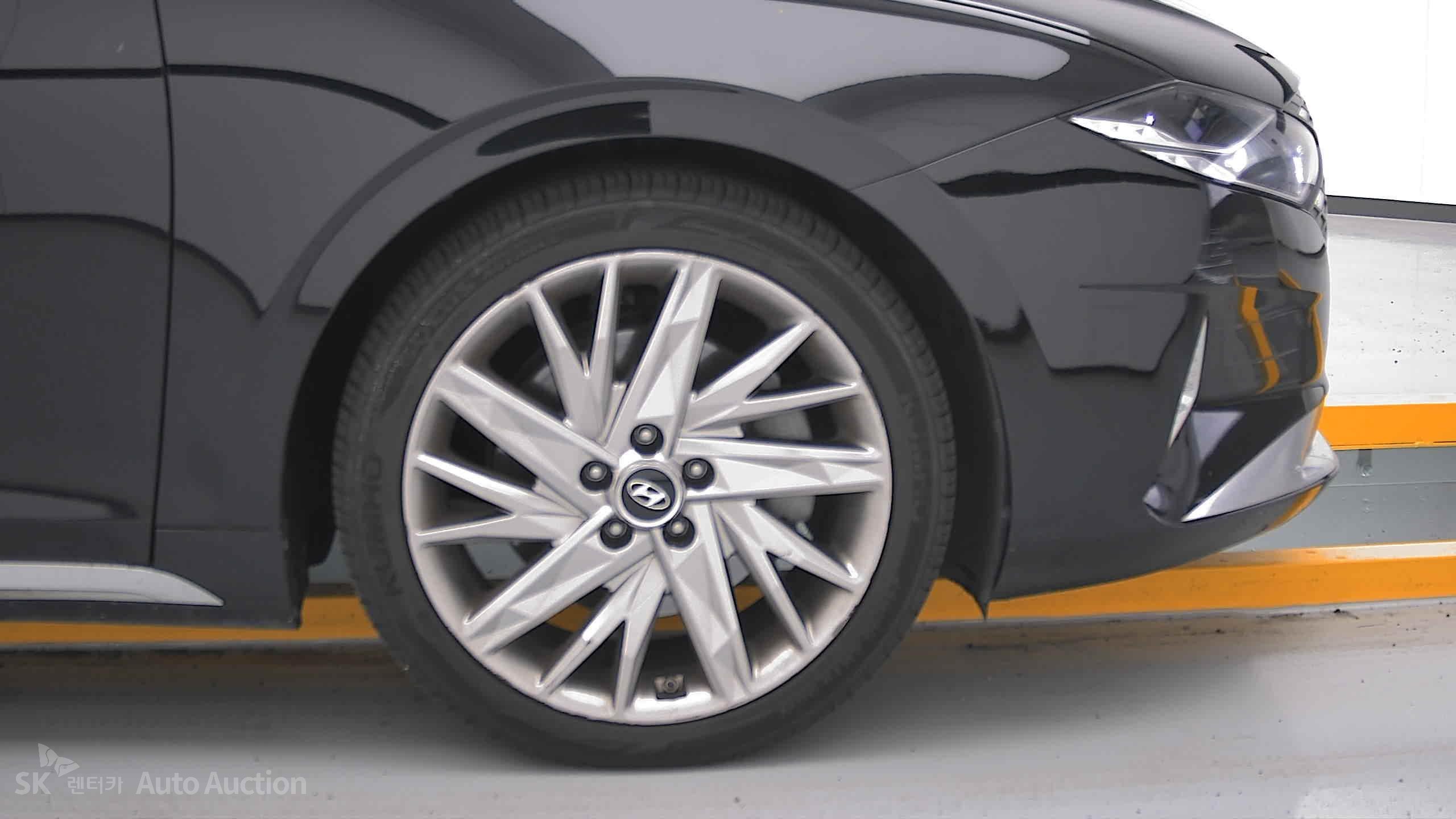 2020 - hyundai grandeur
