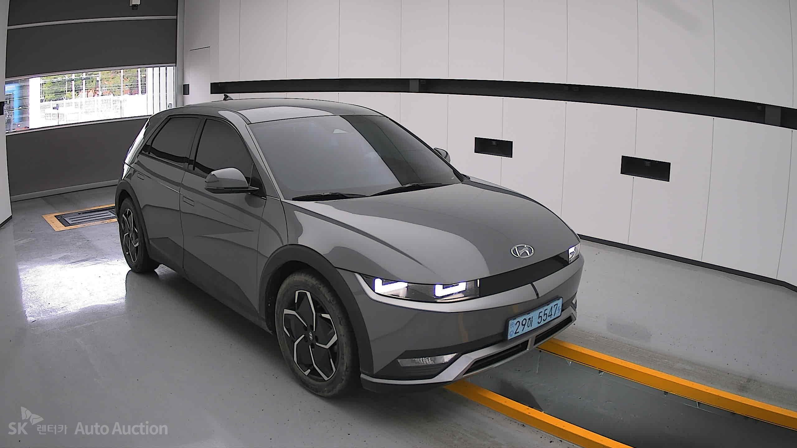 2022 - hyundai ioniq