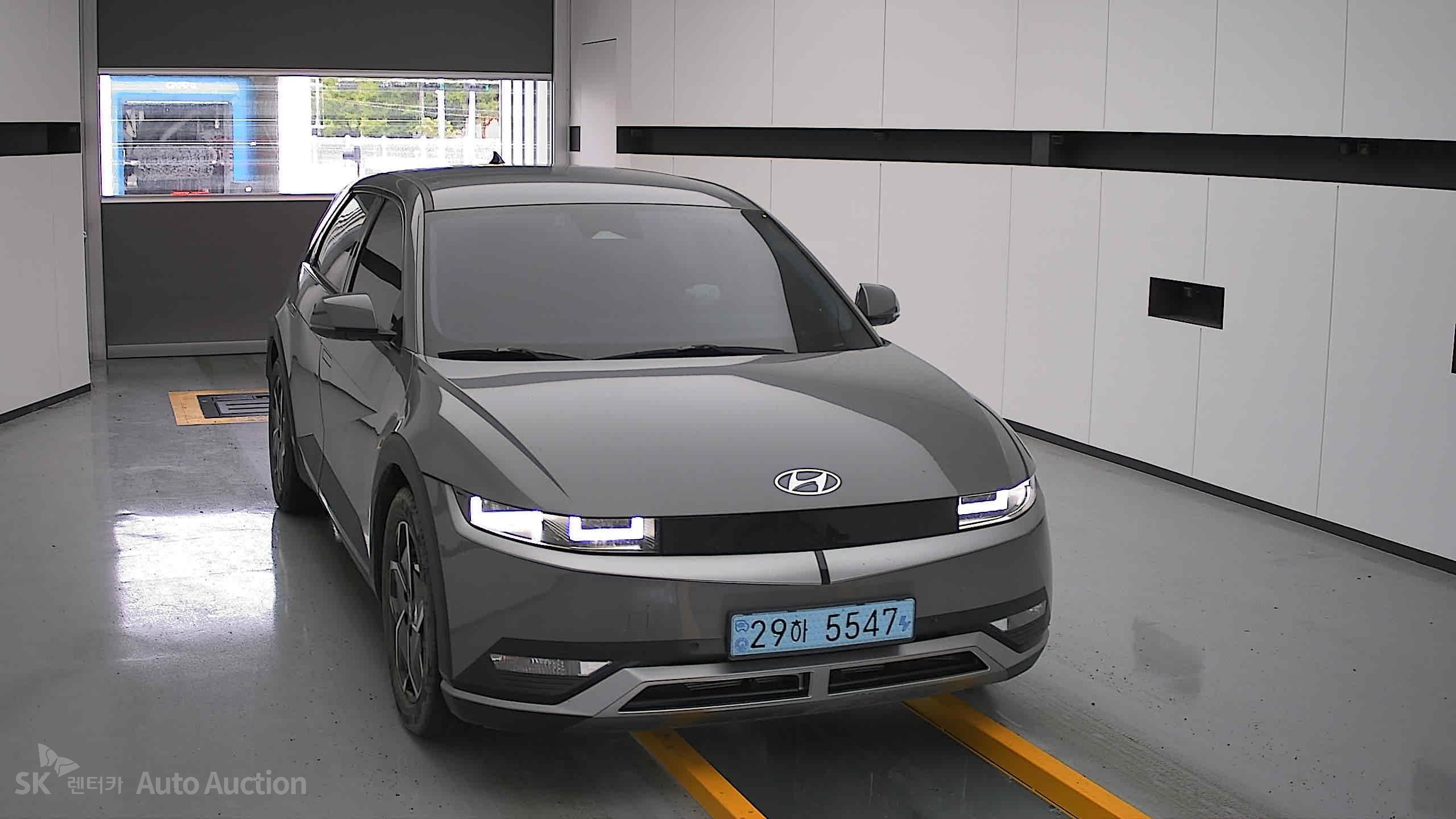2022 - hyundai ioniq