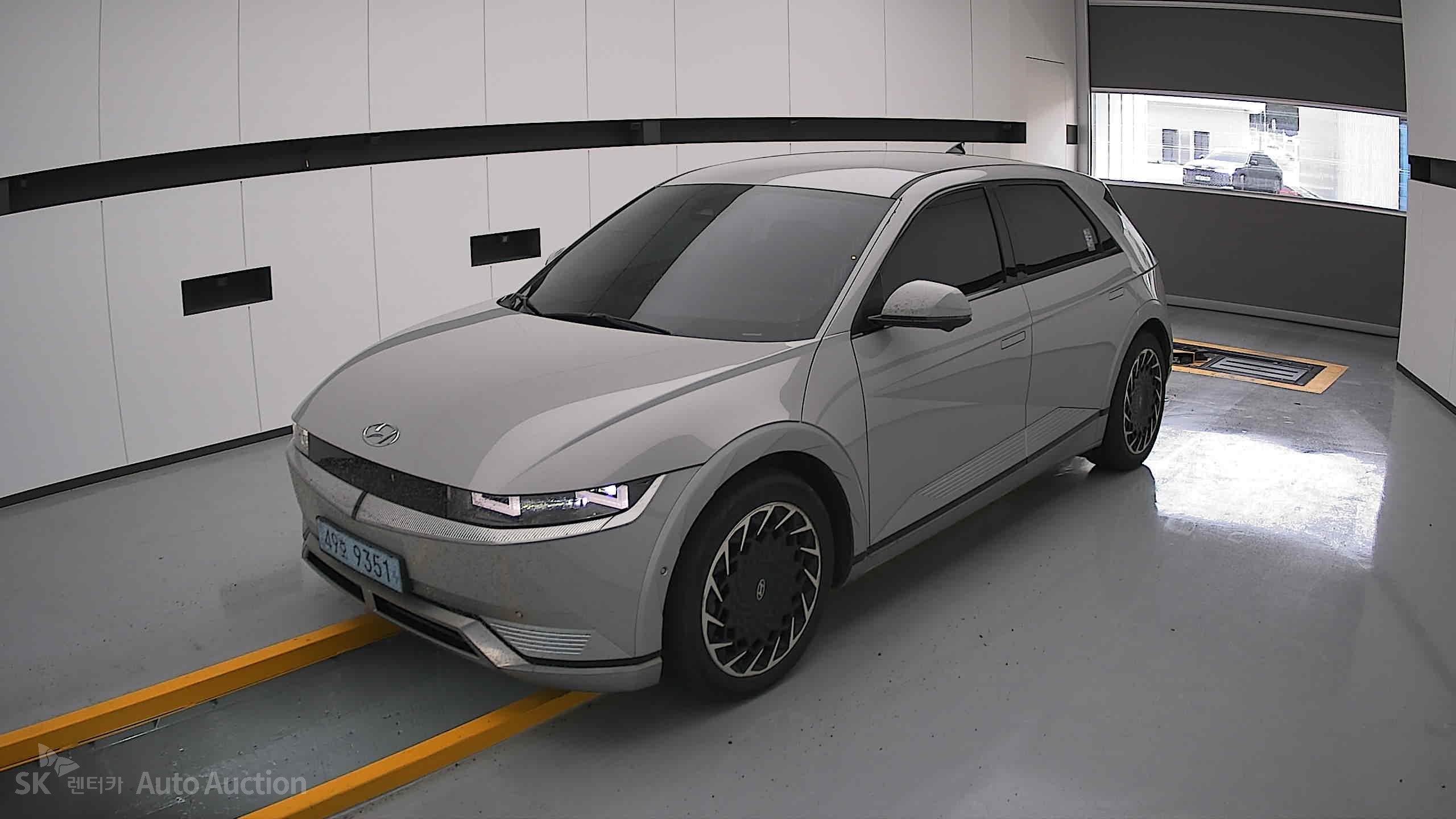 2022 - hyundai ioniq