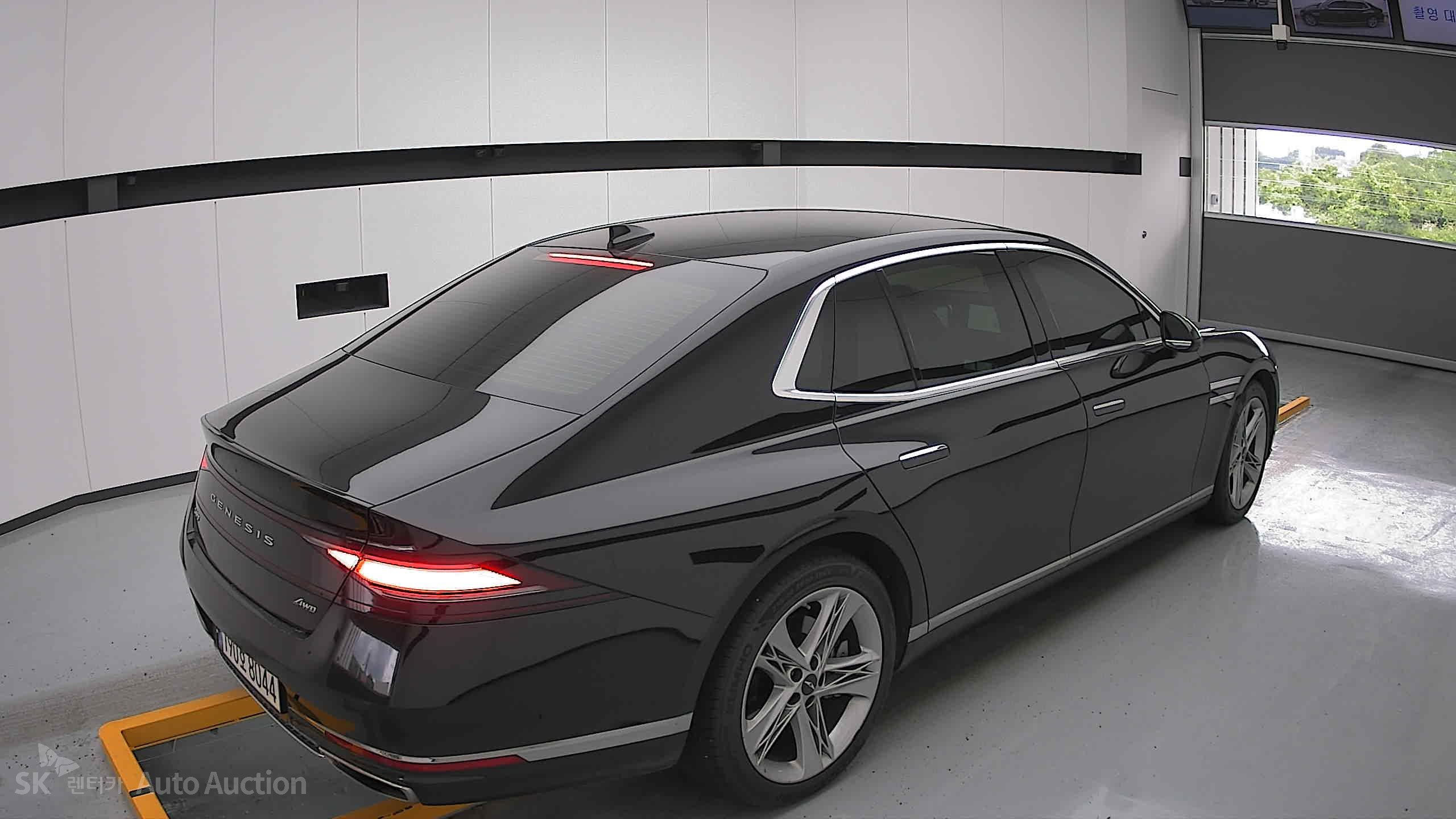 2022 - genesis g90