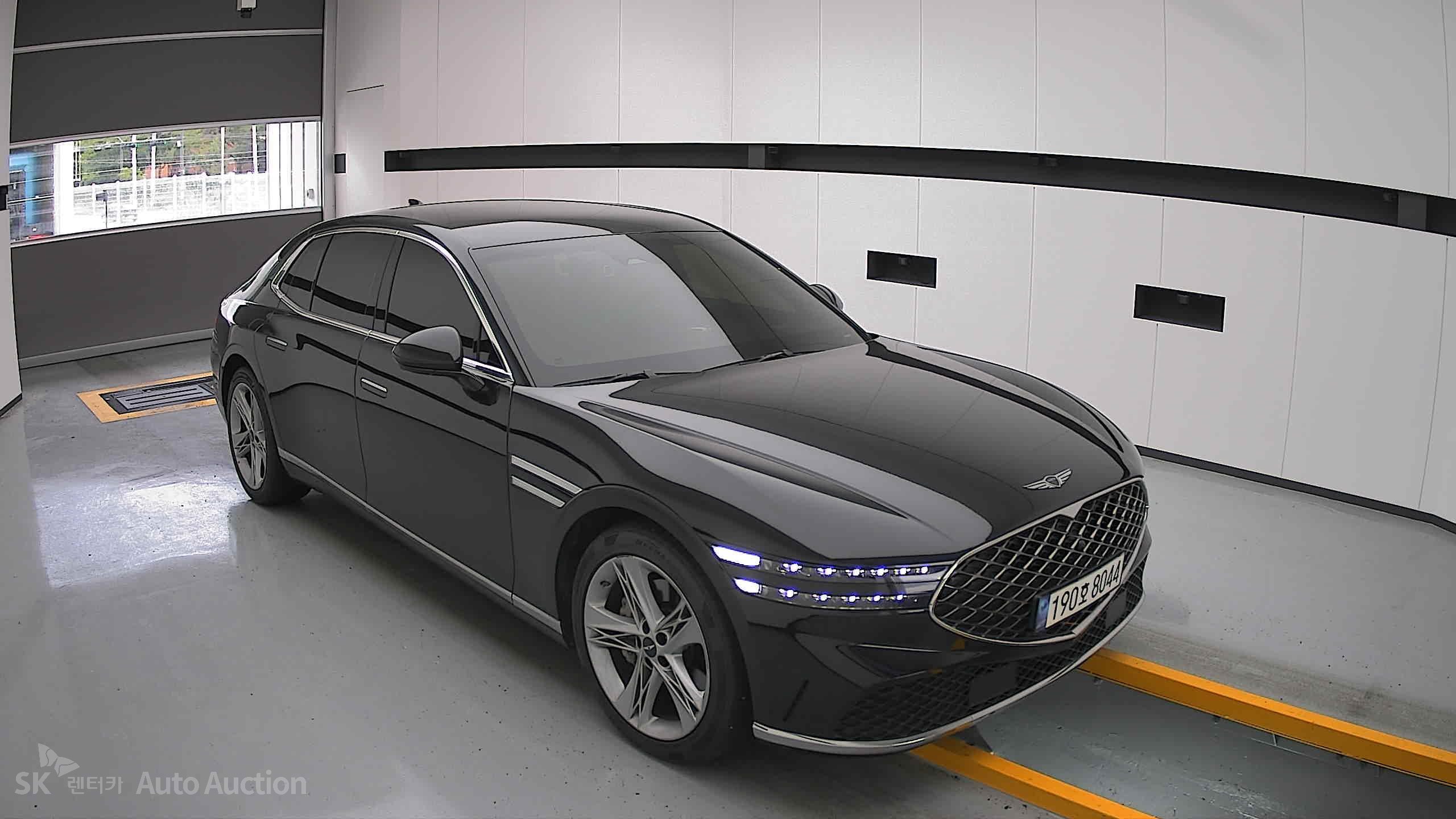 2022 - genesis g90