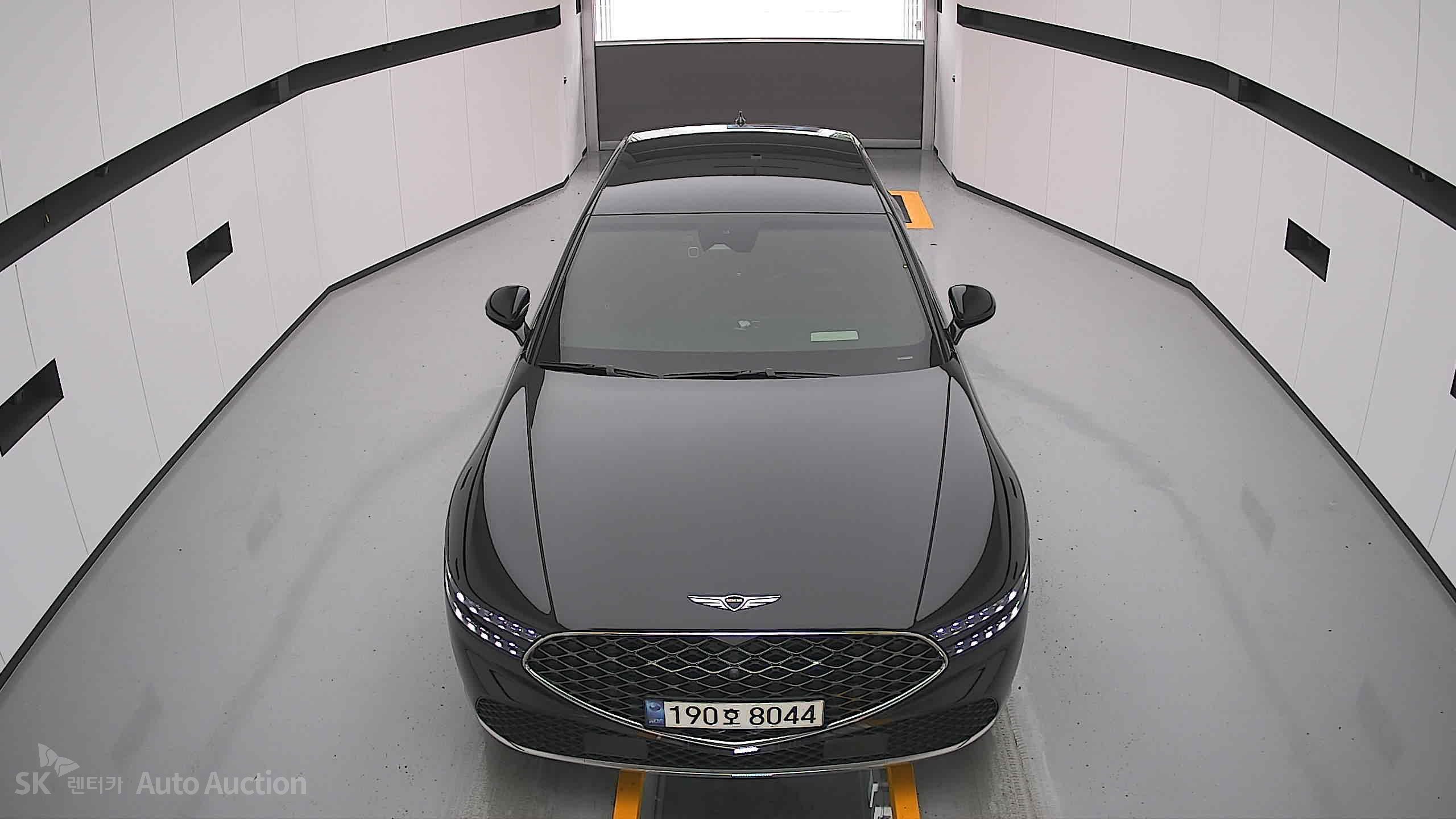 2022 - genesis g90
