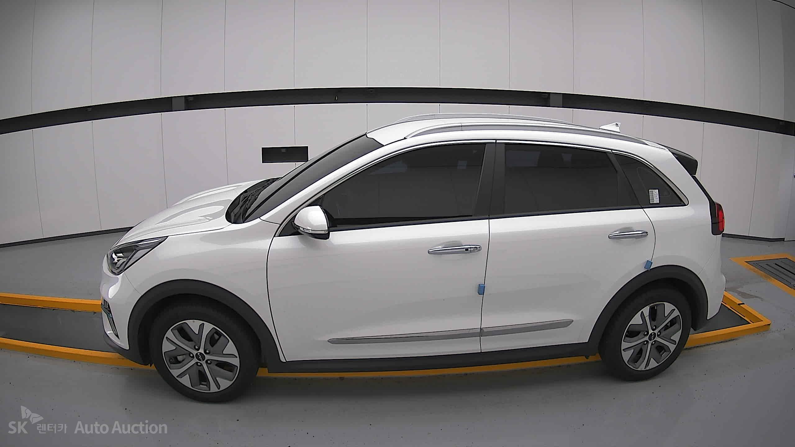 2022 - kia niro