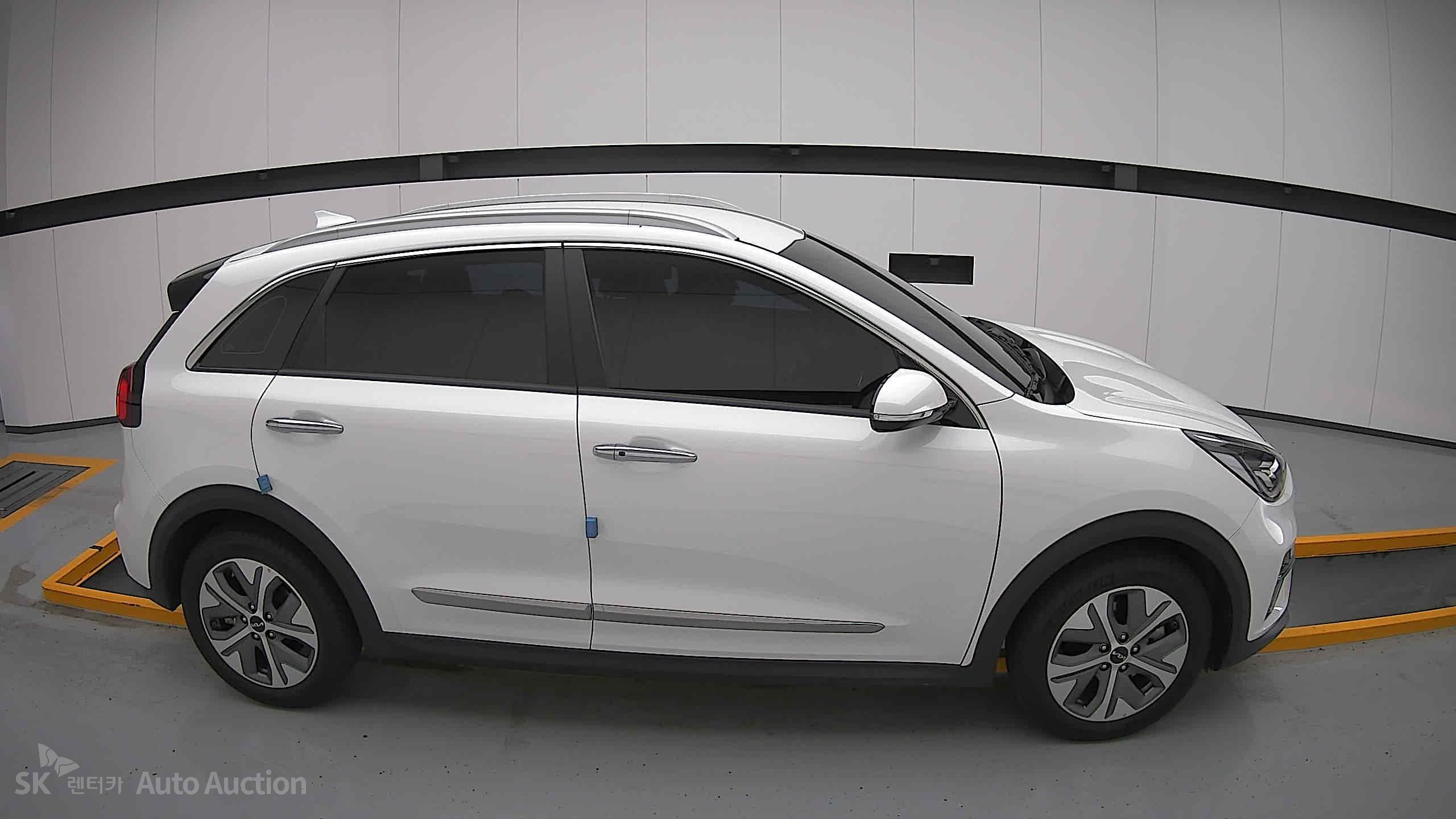 2022 - kia niro