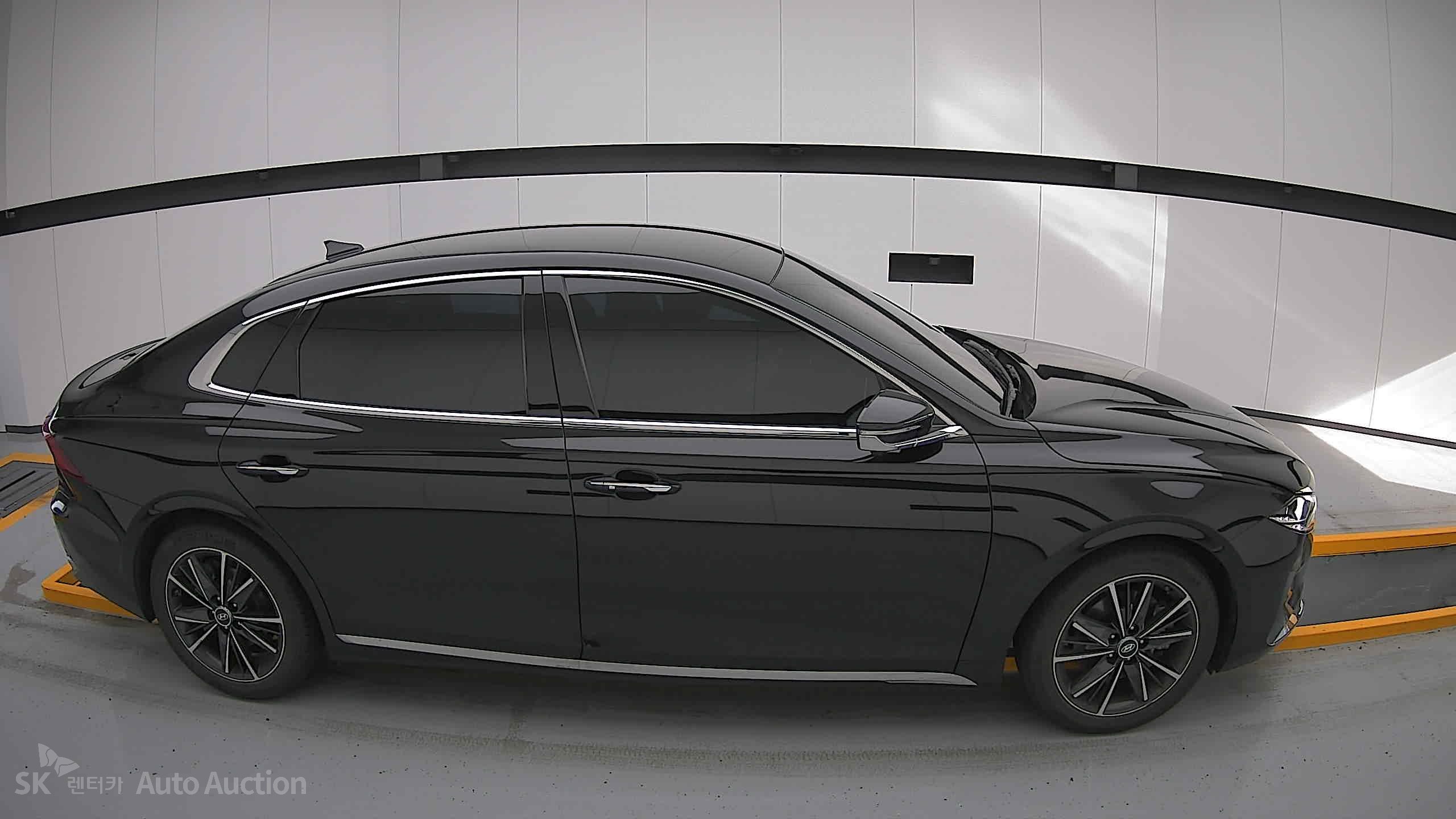 2023 - hyundai grandeur