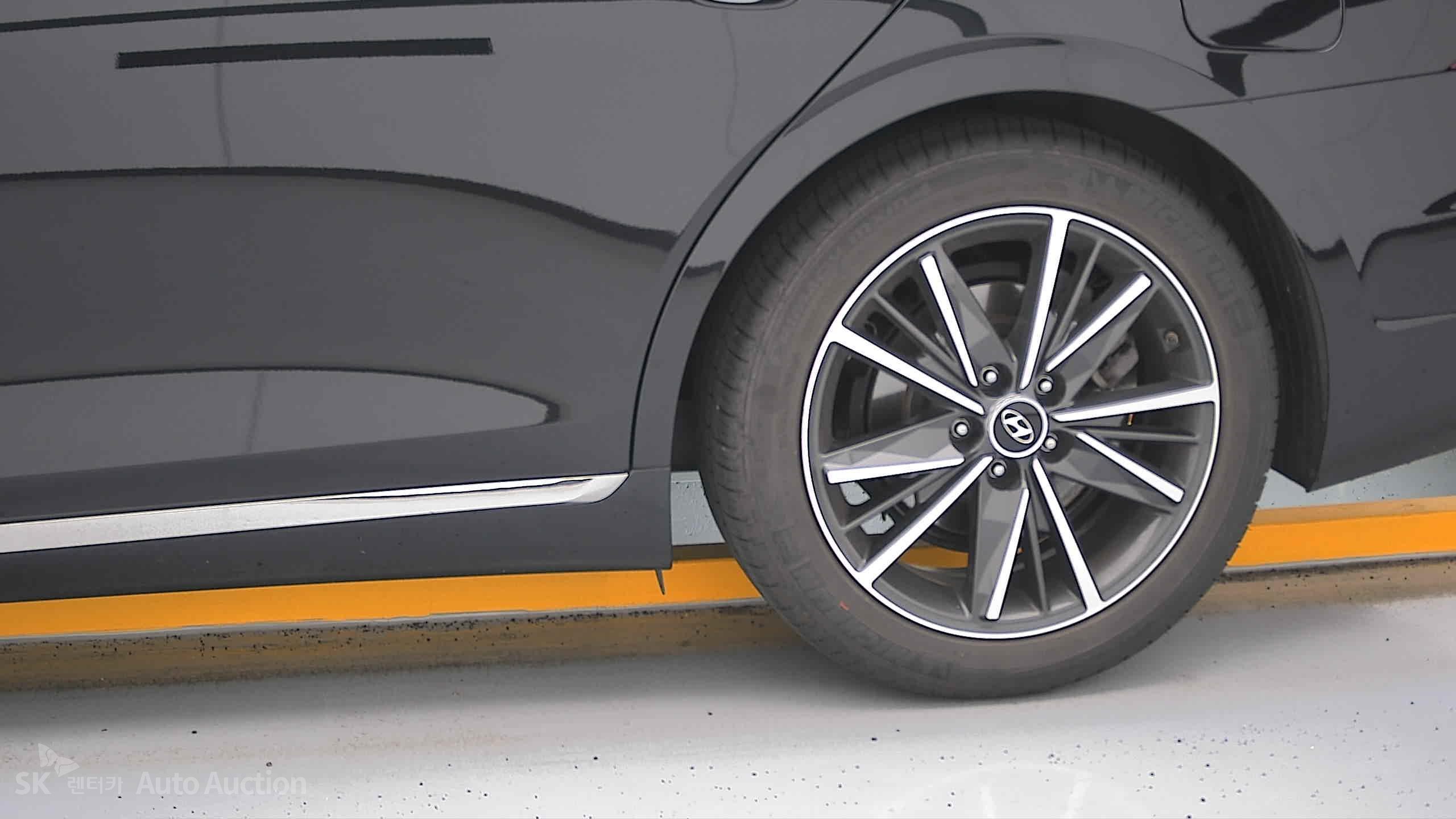 2023 - hyundai grandeur