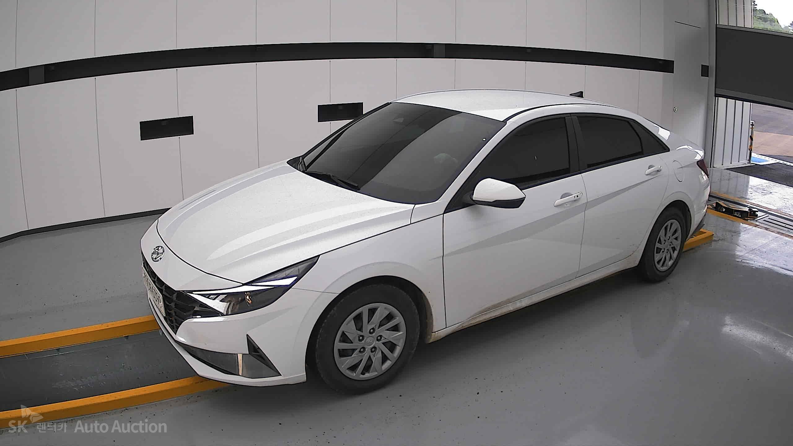 2022 - hyundai avante