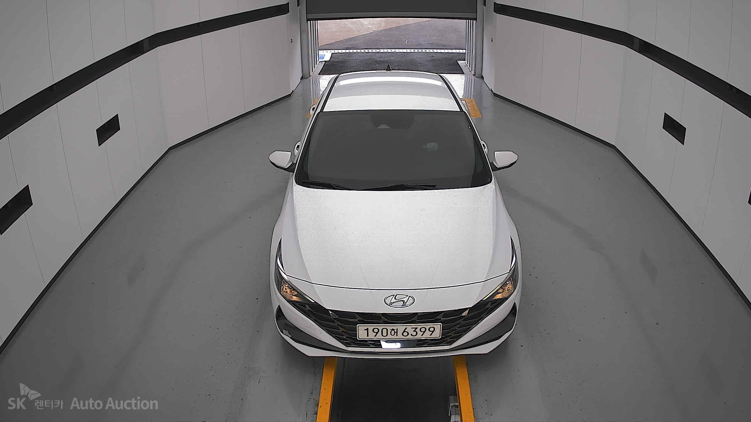 2022 - hyundai avante