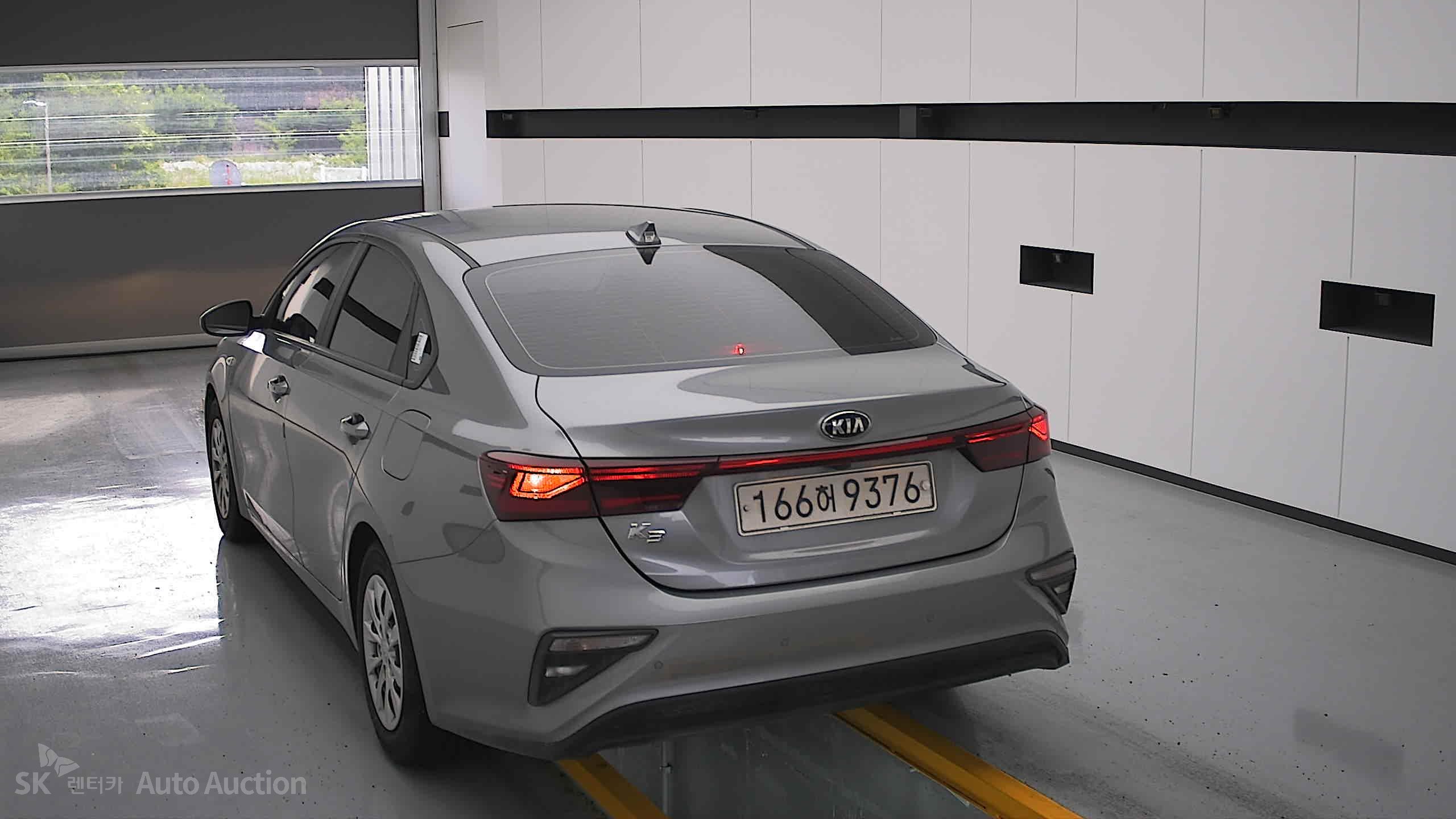 2021 - kia k3