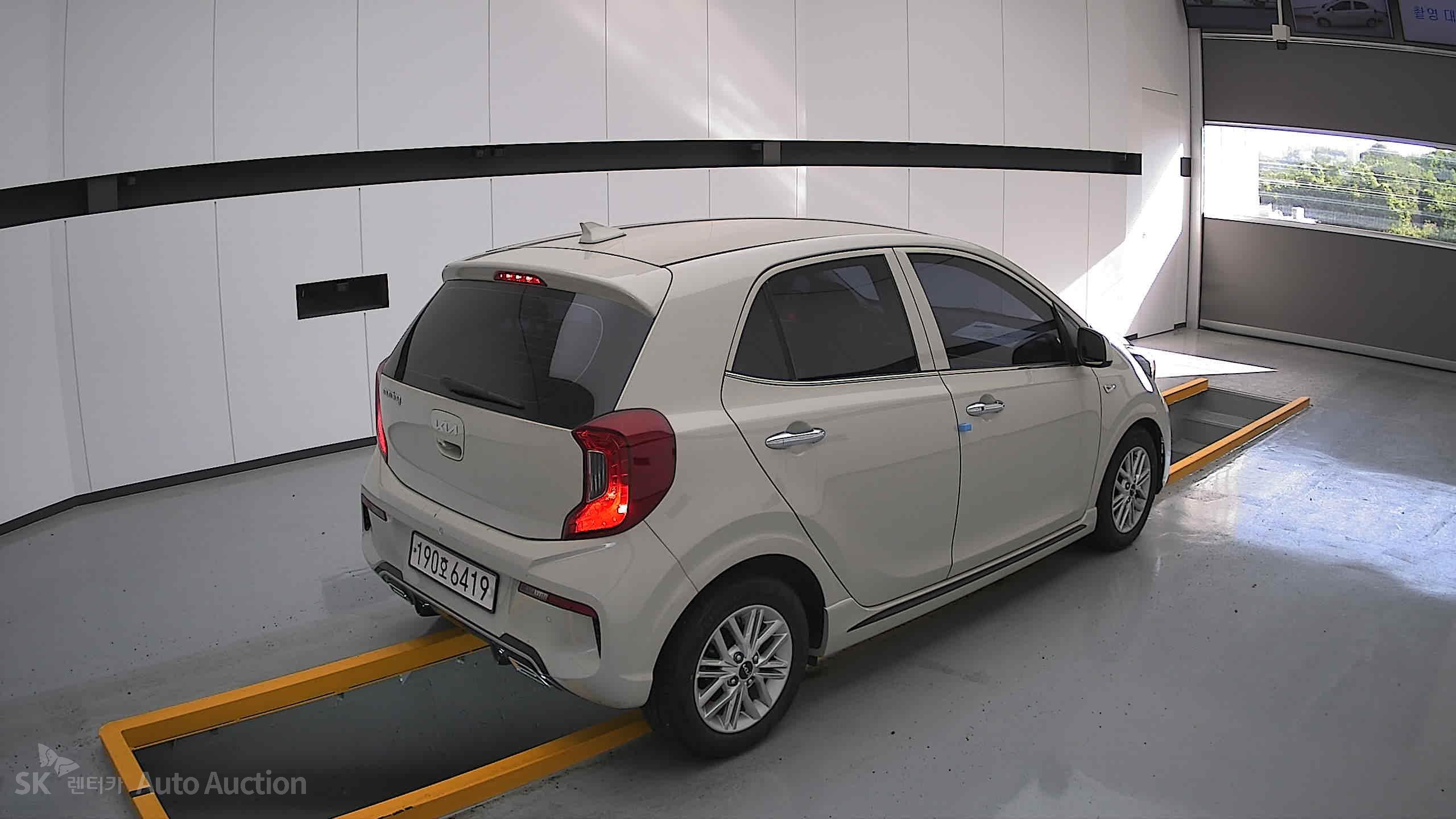 2023 - kia morning