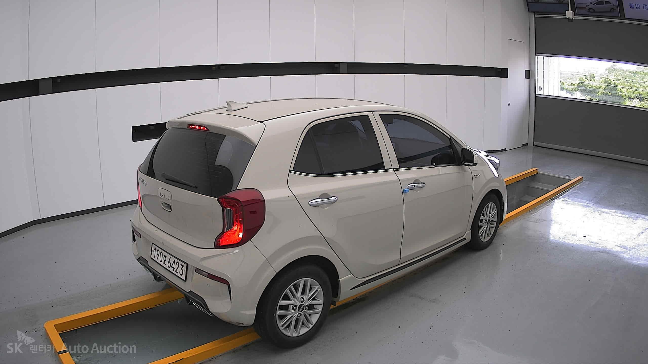 2023 - kia morning