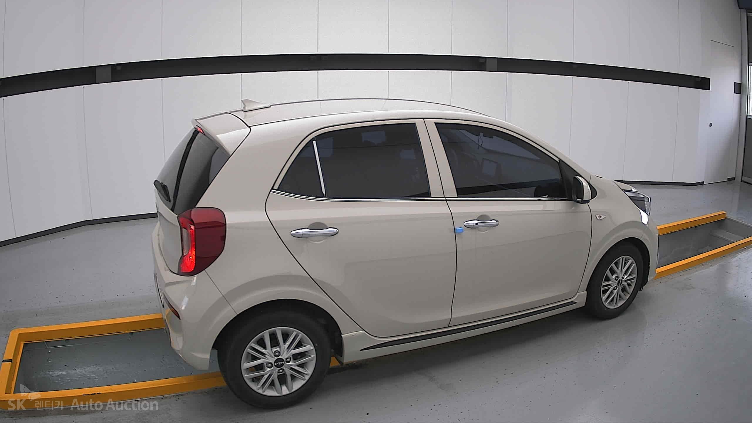 2023 - kia morning