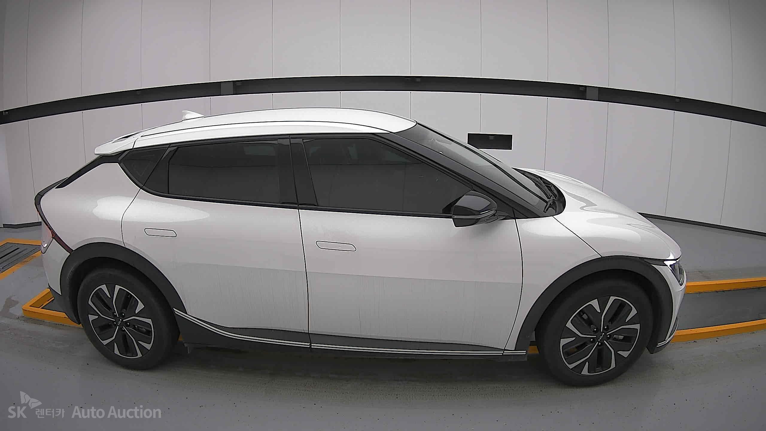 2022 - kia ev6