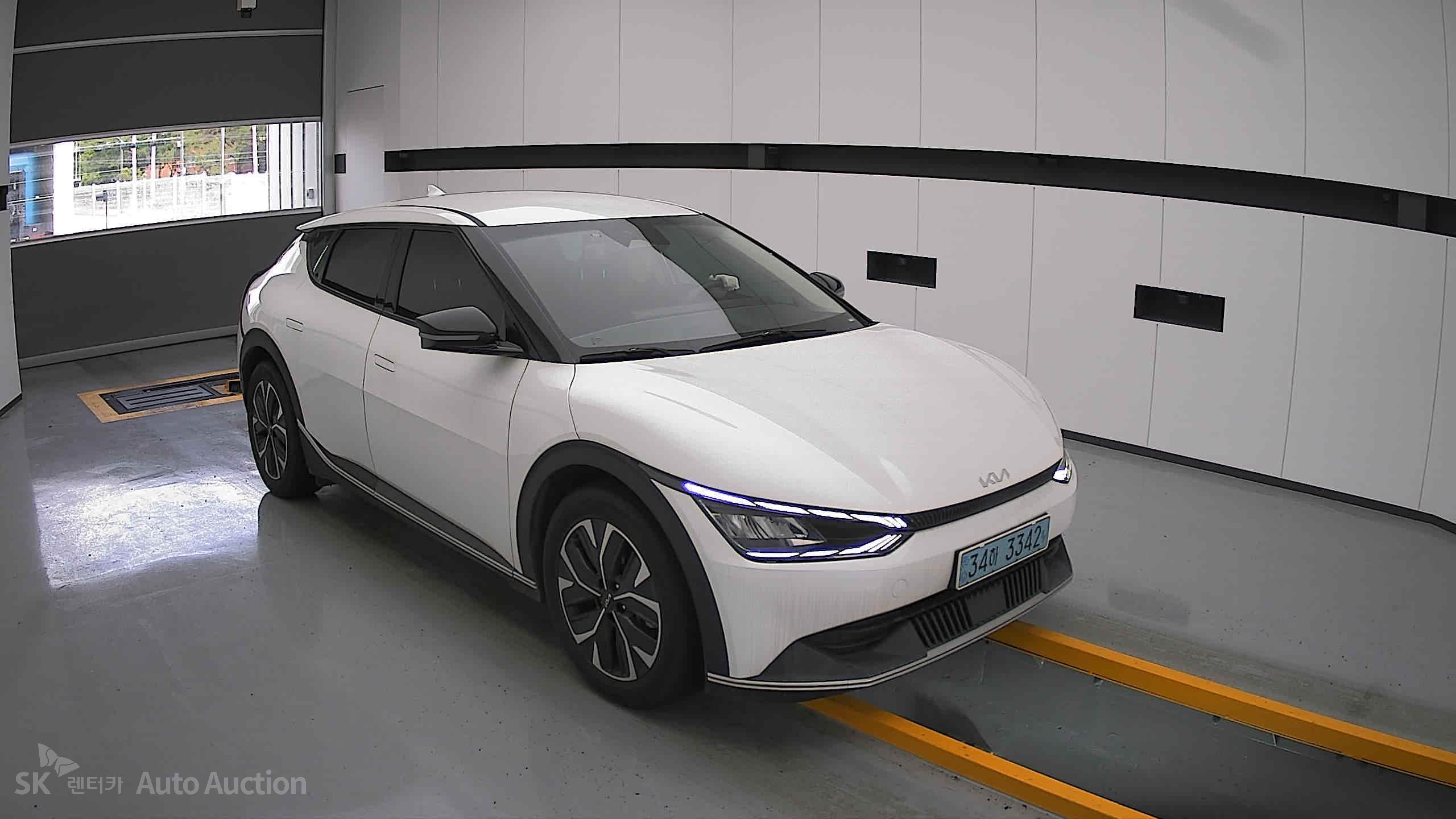 2022 - kia ev6
