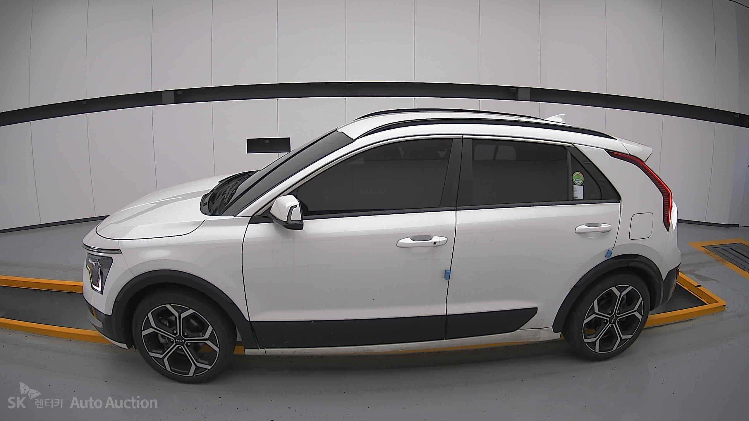 2022 - kia all-new niro