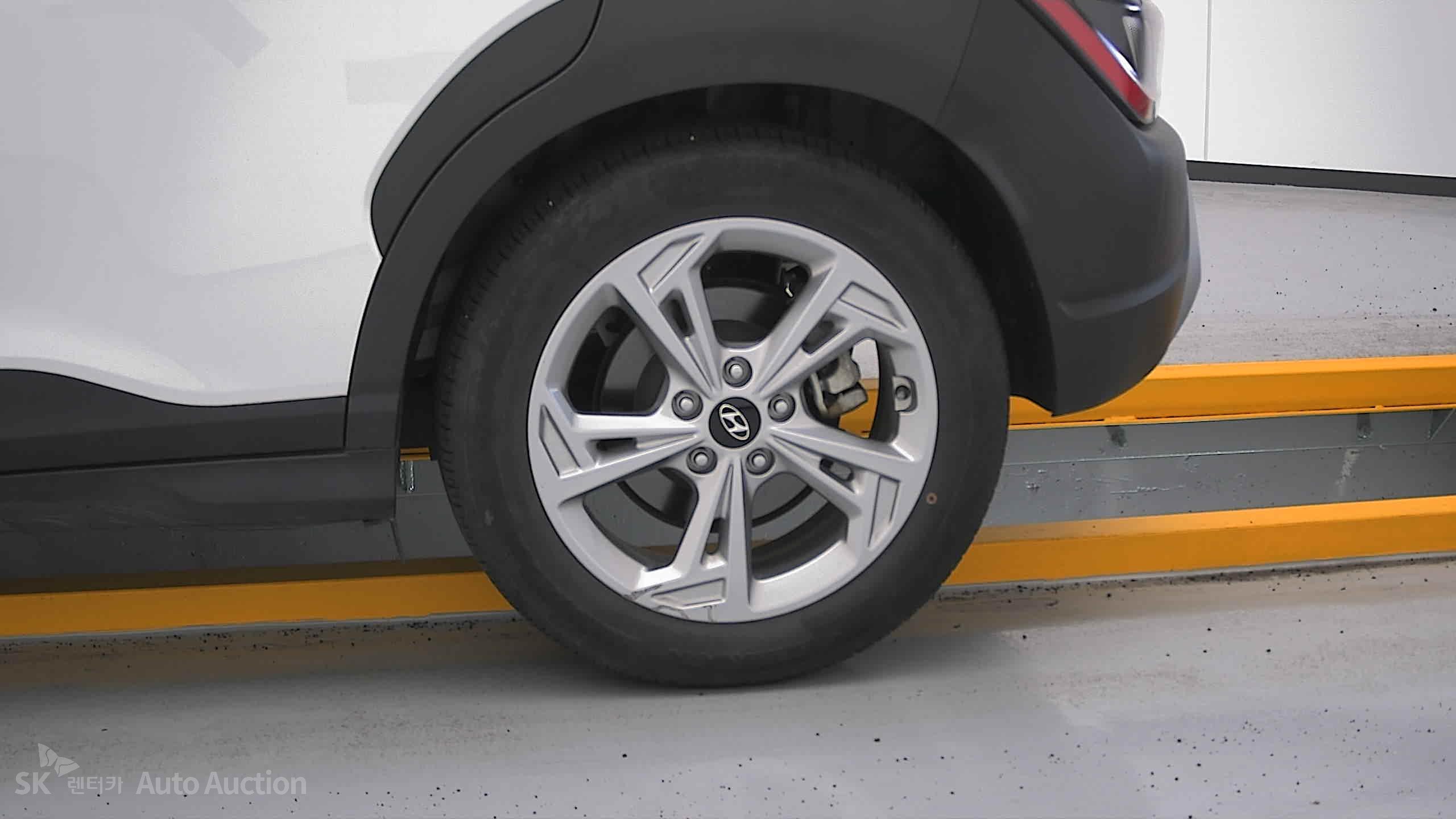 2023 - hyundai kona