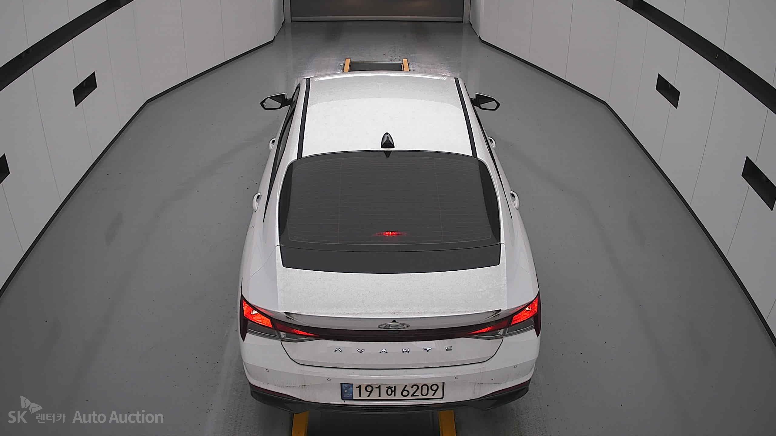 2023 - hyundai avante