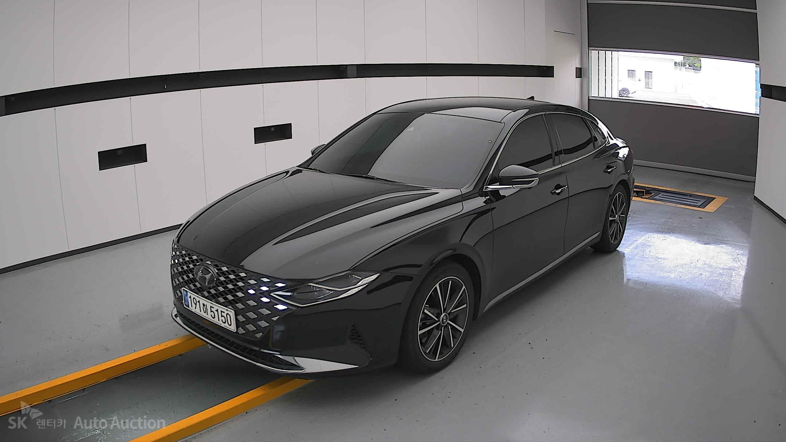 2022 - hyundai grandeur