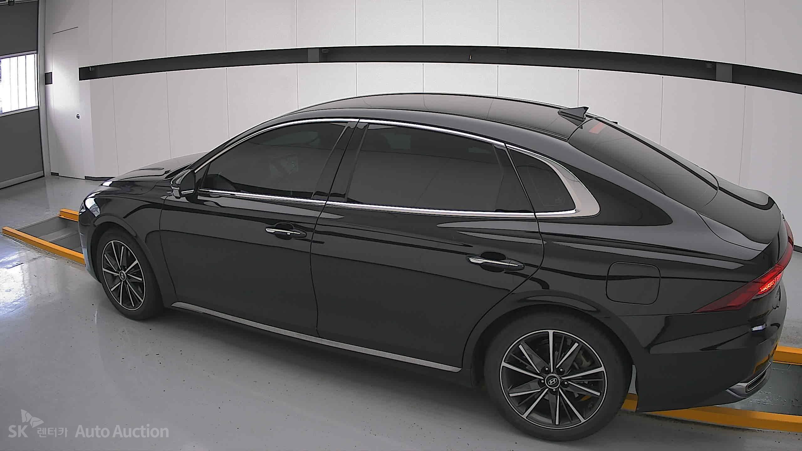 2022 - hyundai grandeur