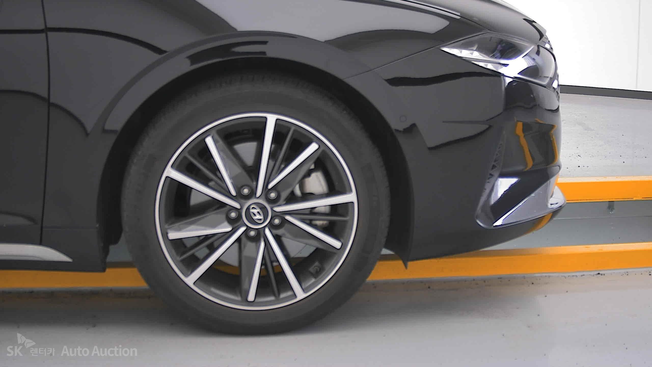 2022 - hyundai grandeur