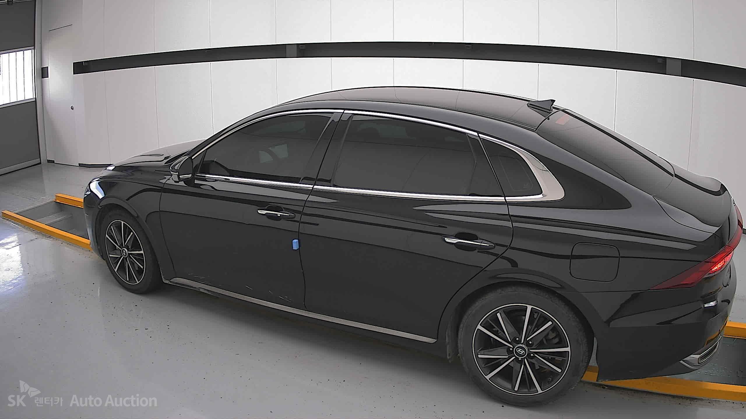 2023 - hyundai grandeur